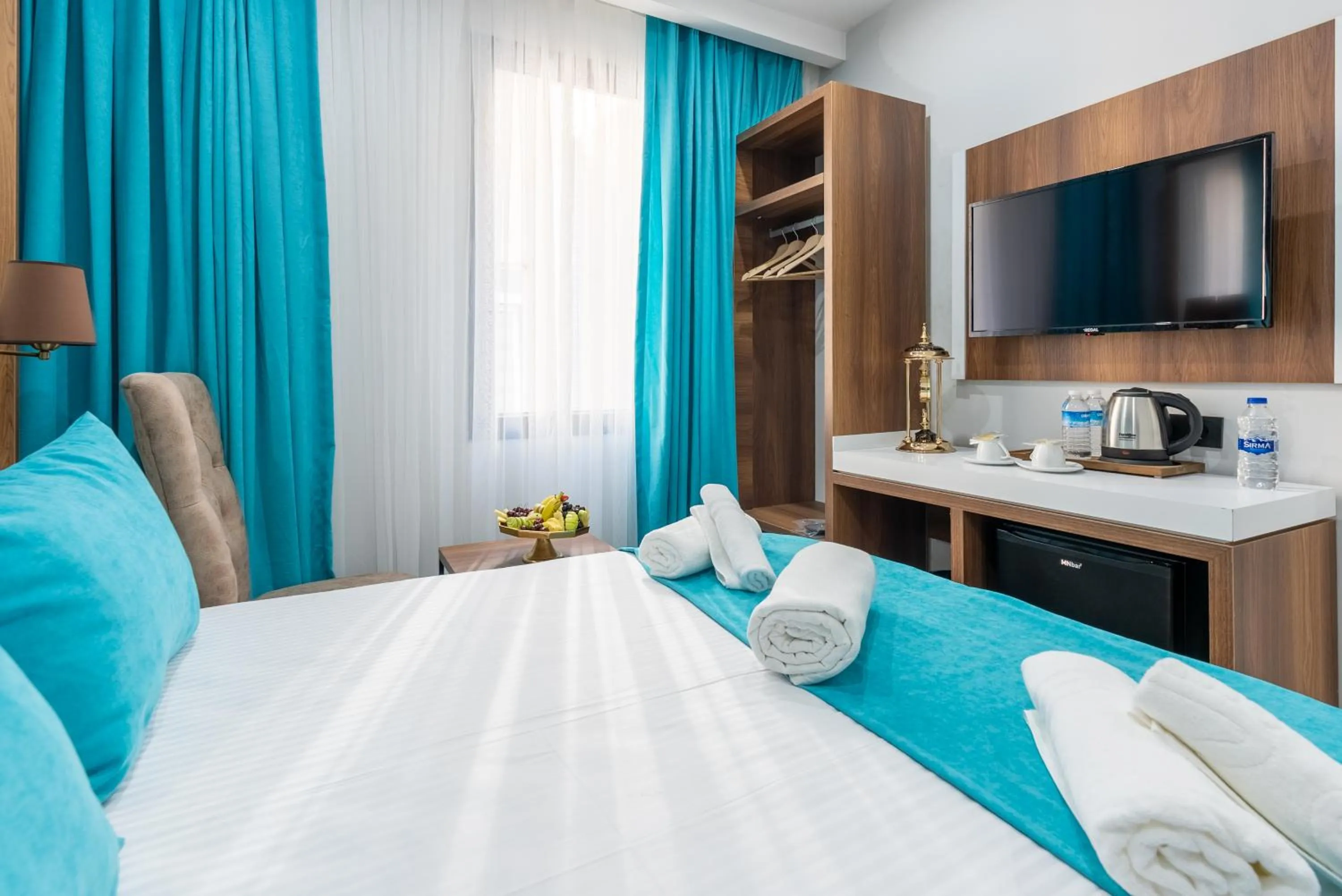 Bed in WP White Palace Hotel