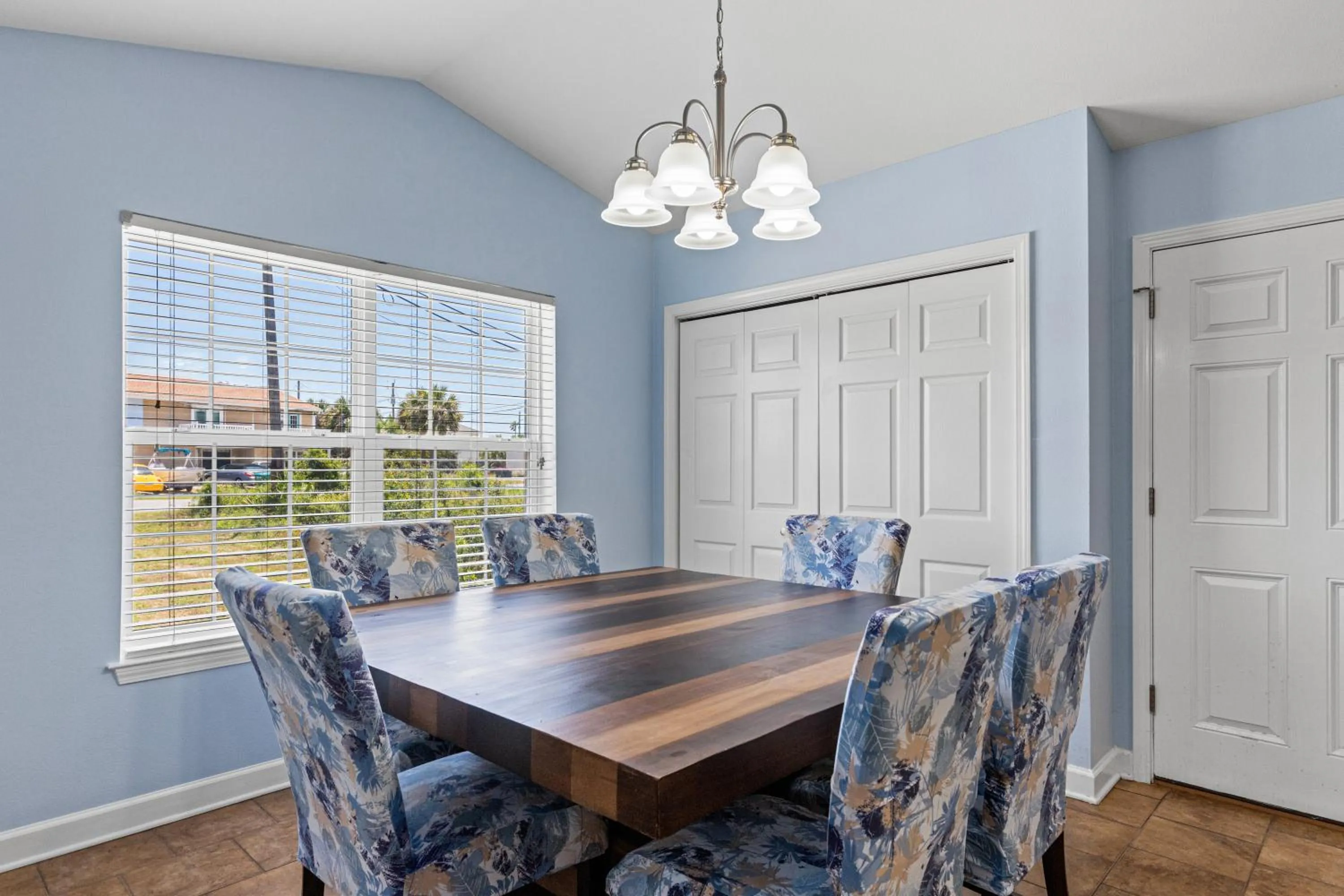 Other in 117 Palm Beach Dr - Palm Breezy