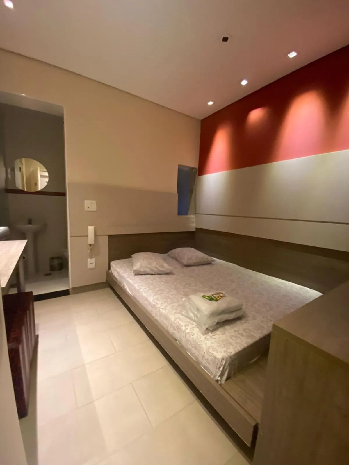 Photo of the whole room, Bed in Namorata Expo Inn