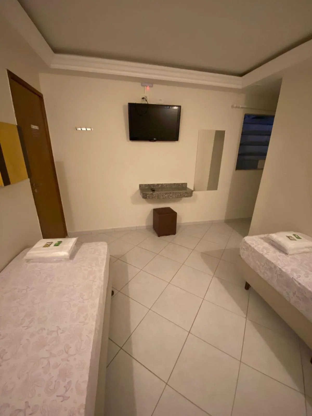 Bed in Namorata Expo Inn