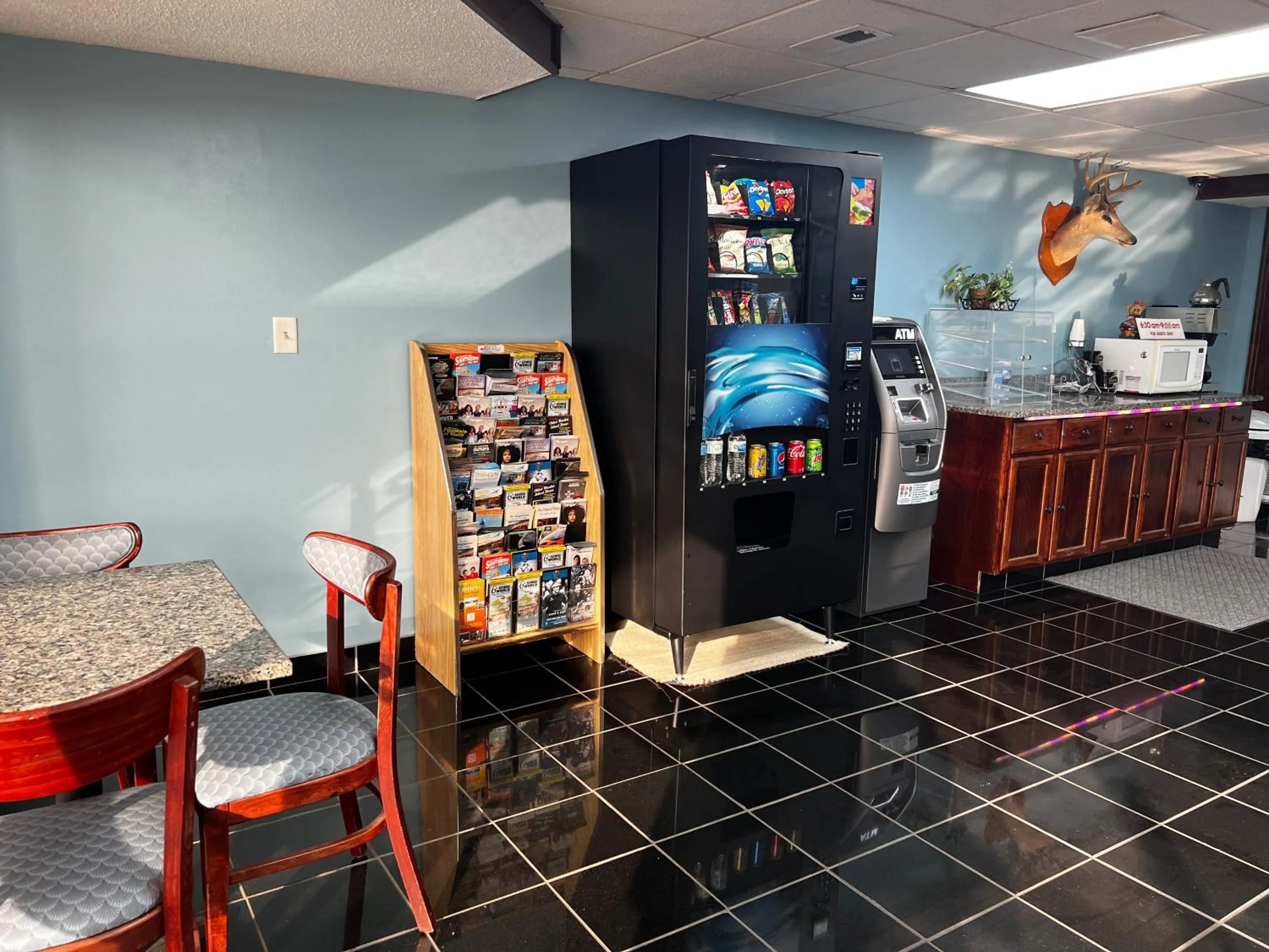 Lobby or reception in Americas Best Inn - Savannah I-95