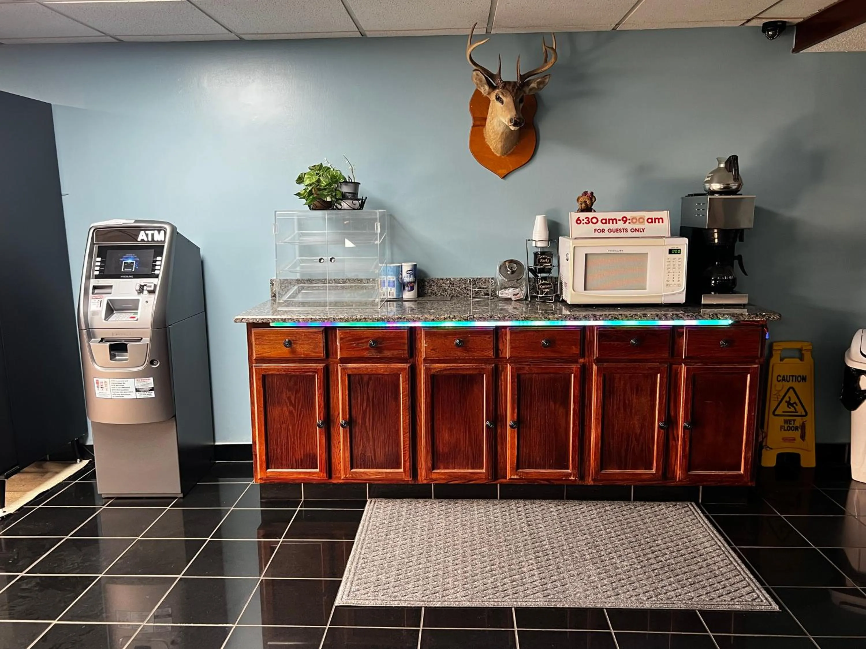 Lobby or reception in Americas Best Inn - Savannah I-95