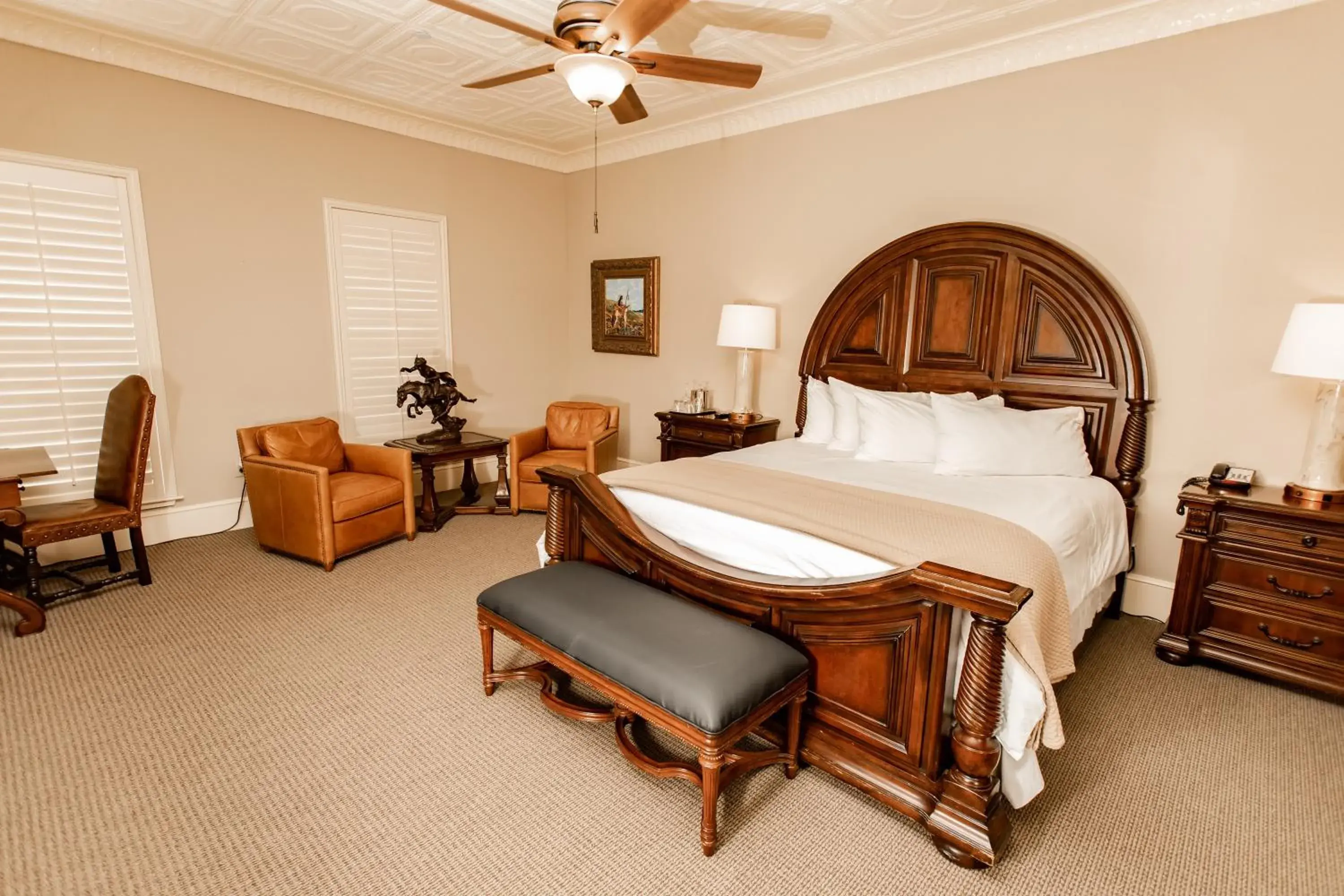 Photo of the whole room, Bed in Grand Hotel Photo of the whole room, Bed in Grand Hotel