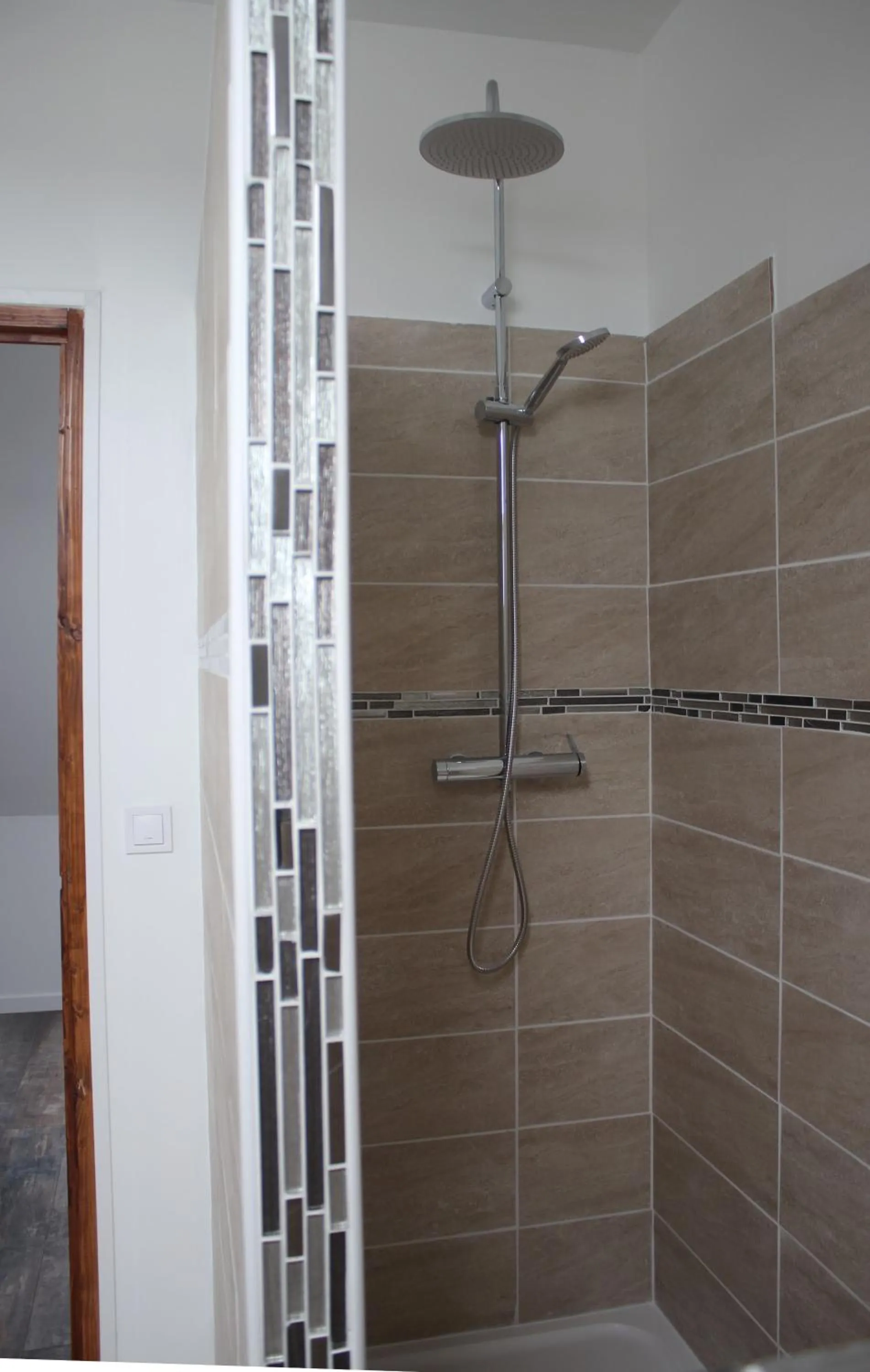 Shower, Bathroom in BnB Maison d'Art