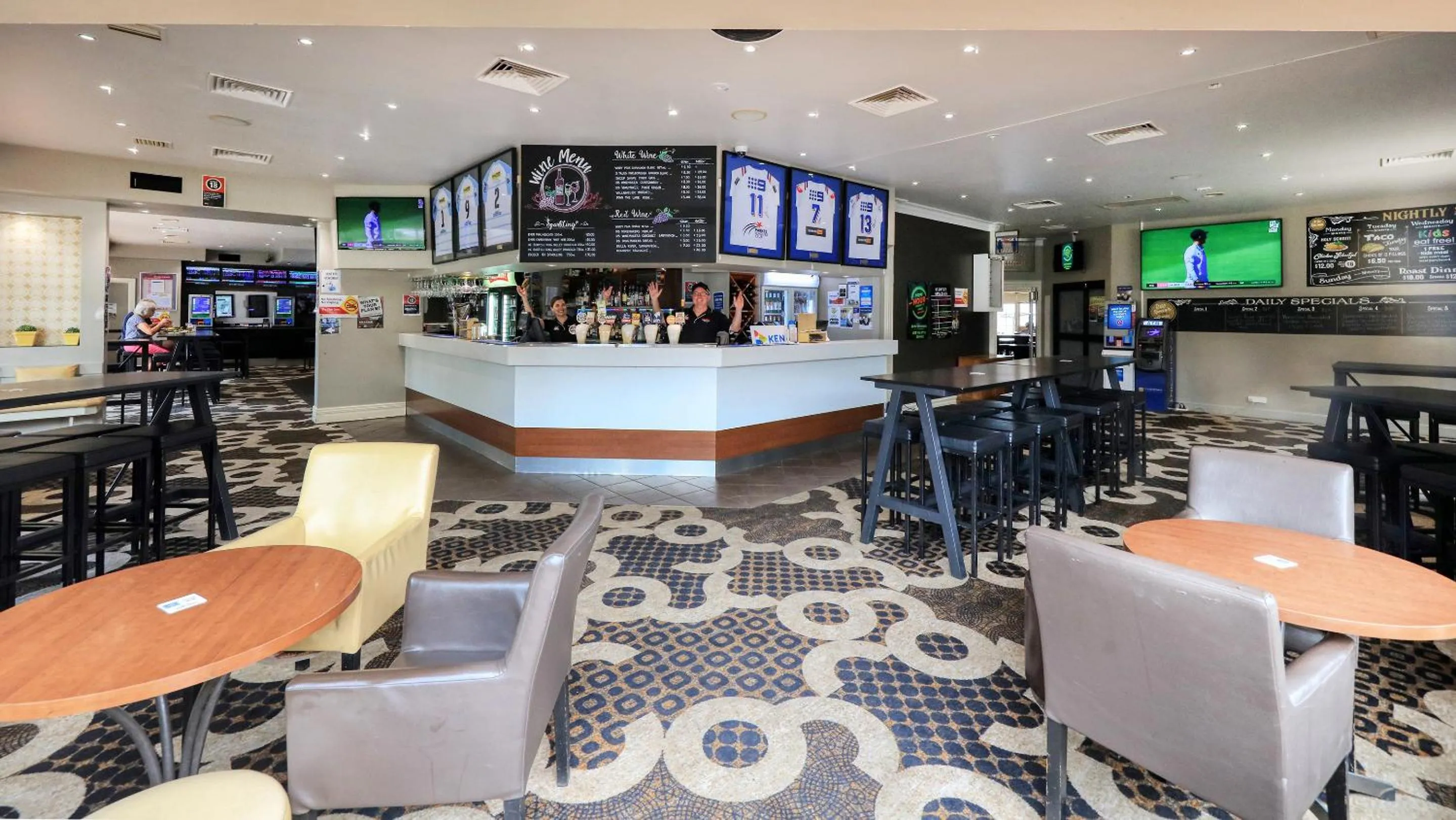 Coachman Hotel Motel