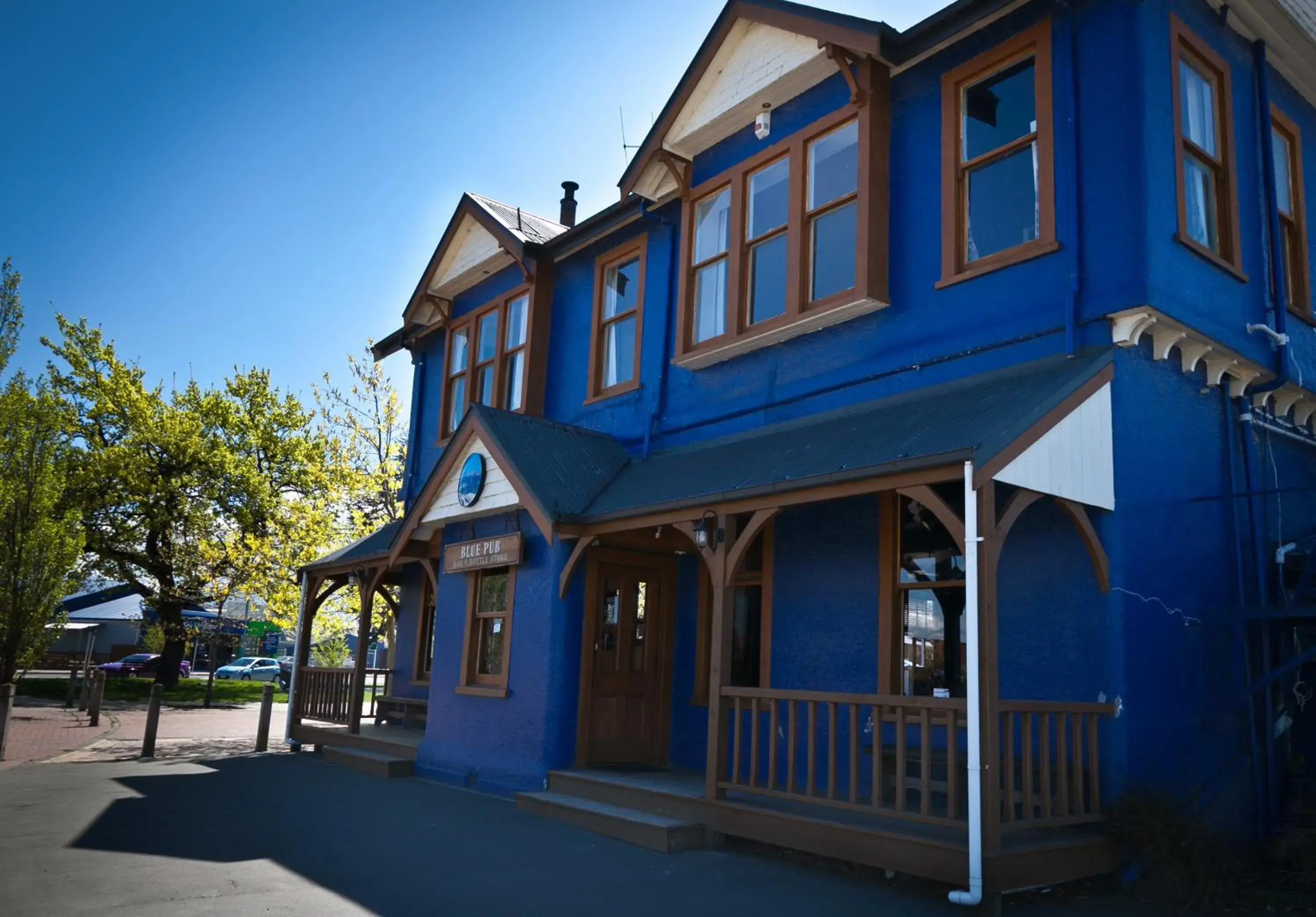 Facade/entrance in The Blue Pub Facade/entrance in The Blue Pub
