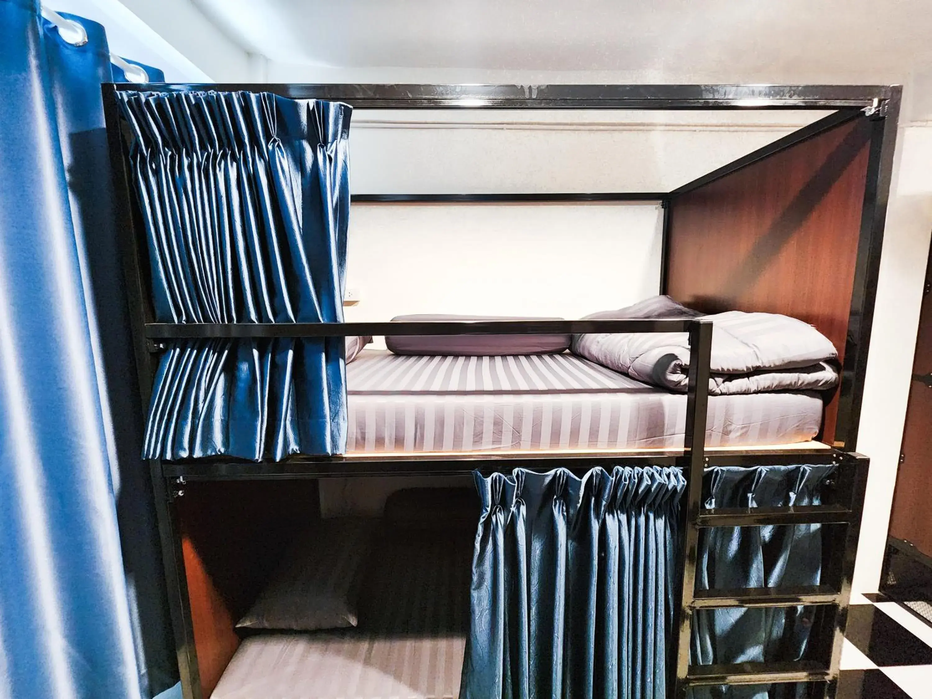 Bed in Noir Cafe And Hostel Chinatown Bangkok Bed in Noir Cafe And Hostel Chinatown Bangkok