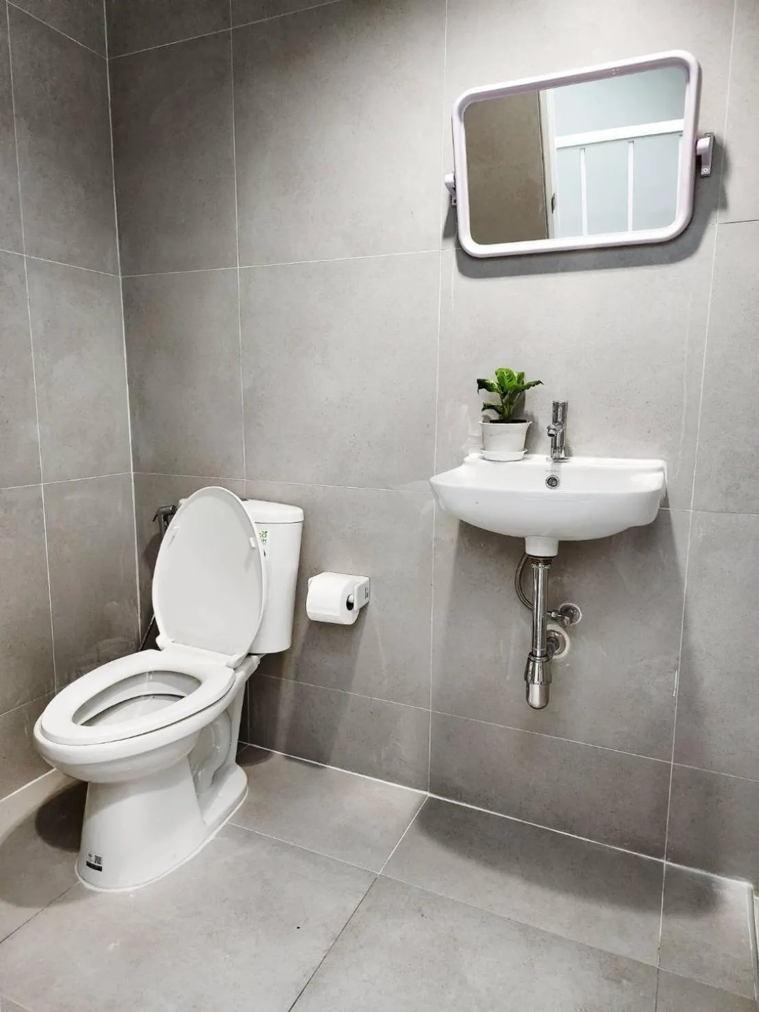 Noir Cafe And Hostel Chinatown Bangkok