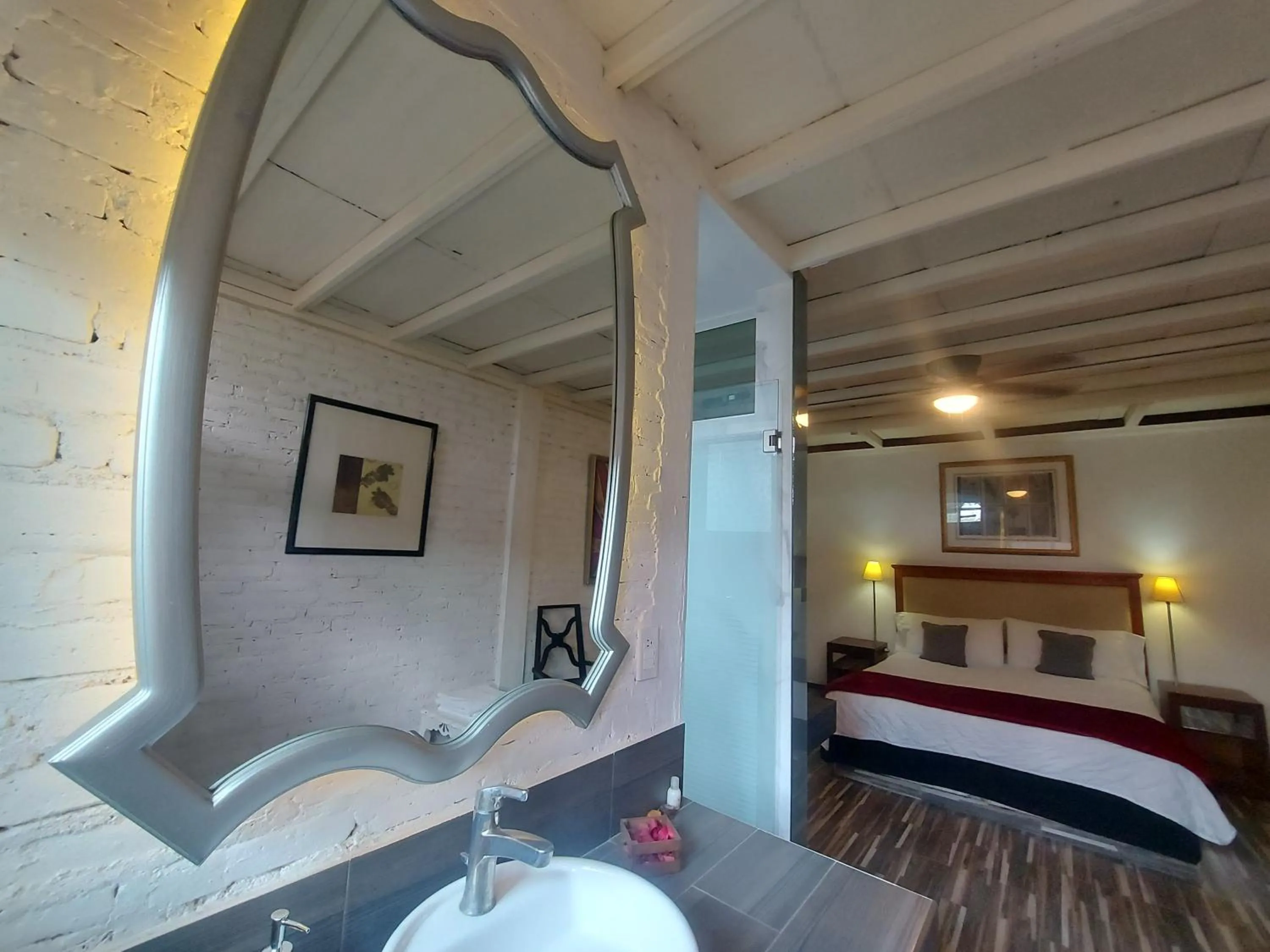 Bathroom, Bed in Casa De La O Yautepec