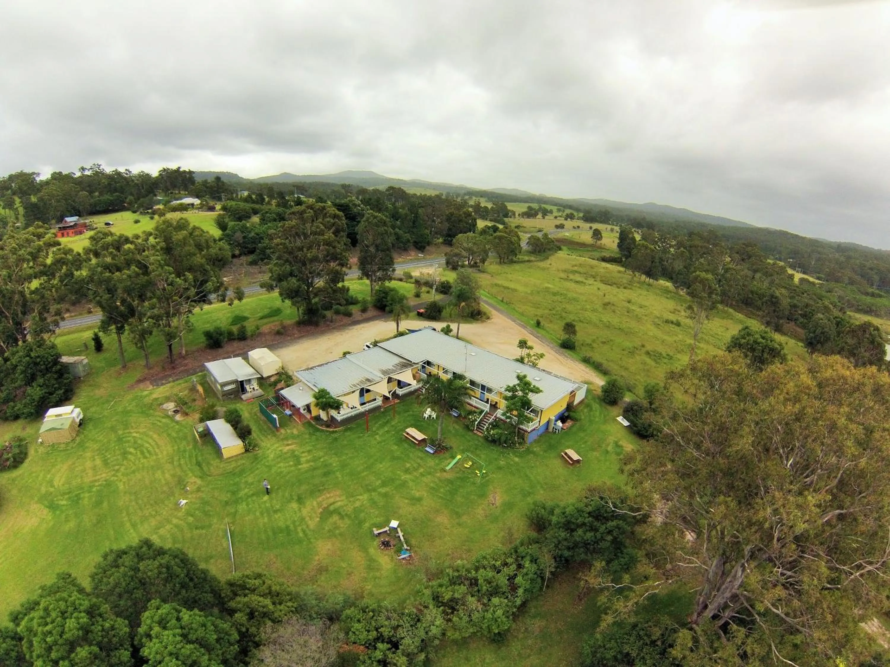 Area and facilities in Top of the Lake Holiday Units