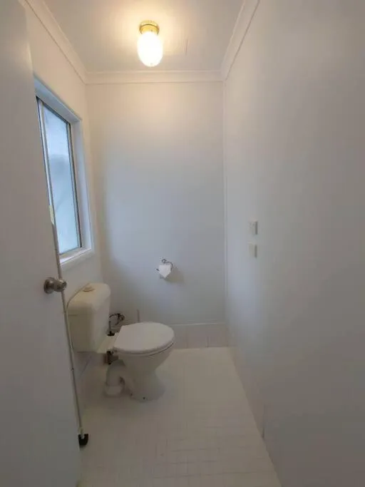 Toilet in Top of the Lake Holiday Units