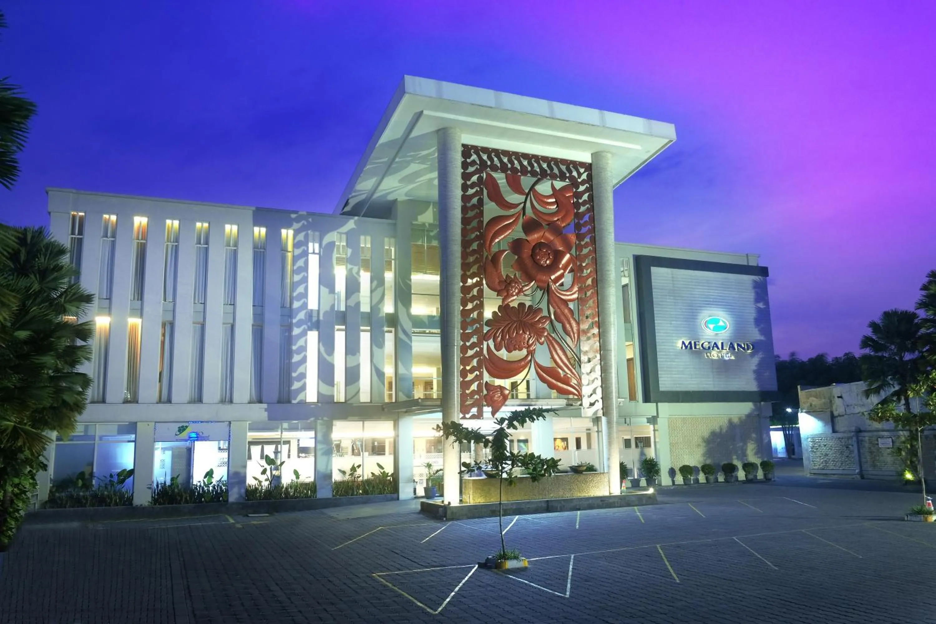 Property building in Megaland Hotel Solo