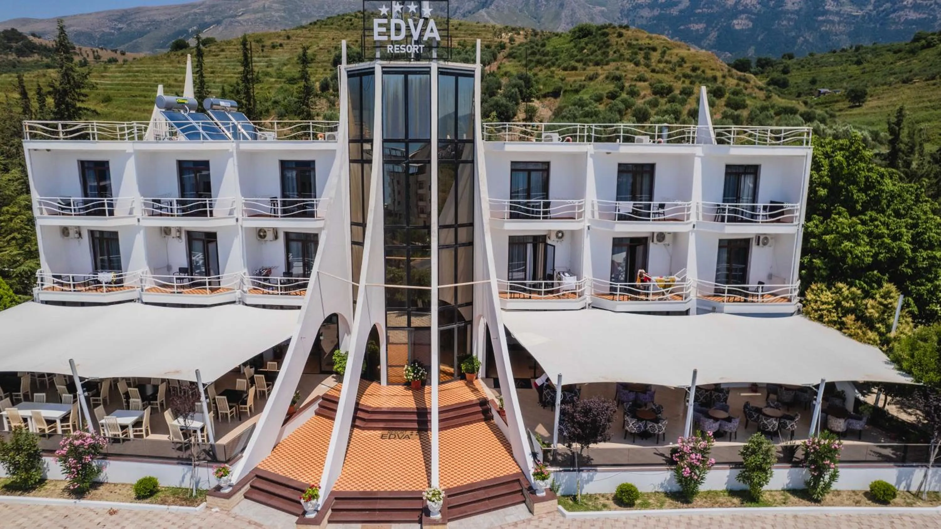 Edva Resort