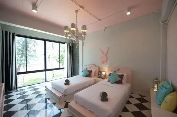 Superior Twin Room with Sea View in De Sea Almond Superior Twin Room with Sea View in De Sea Almond