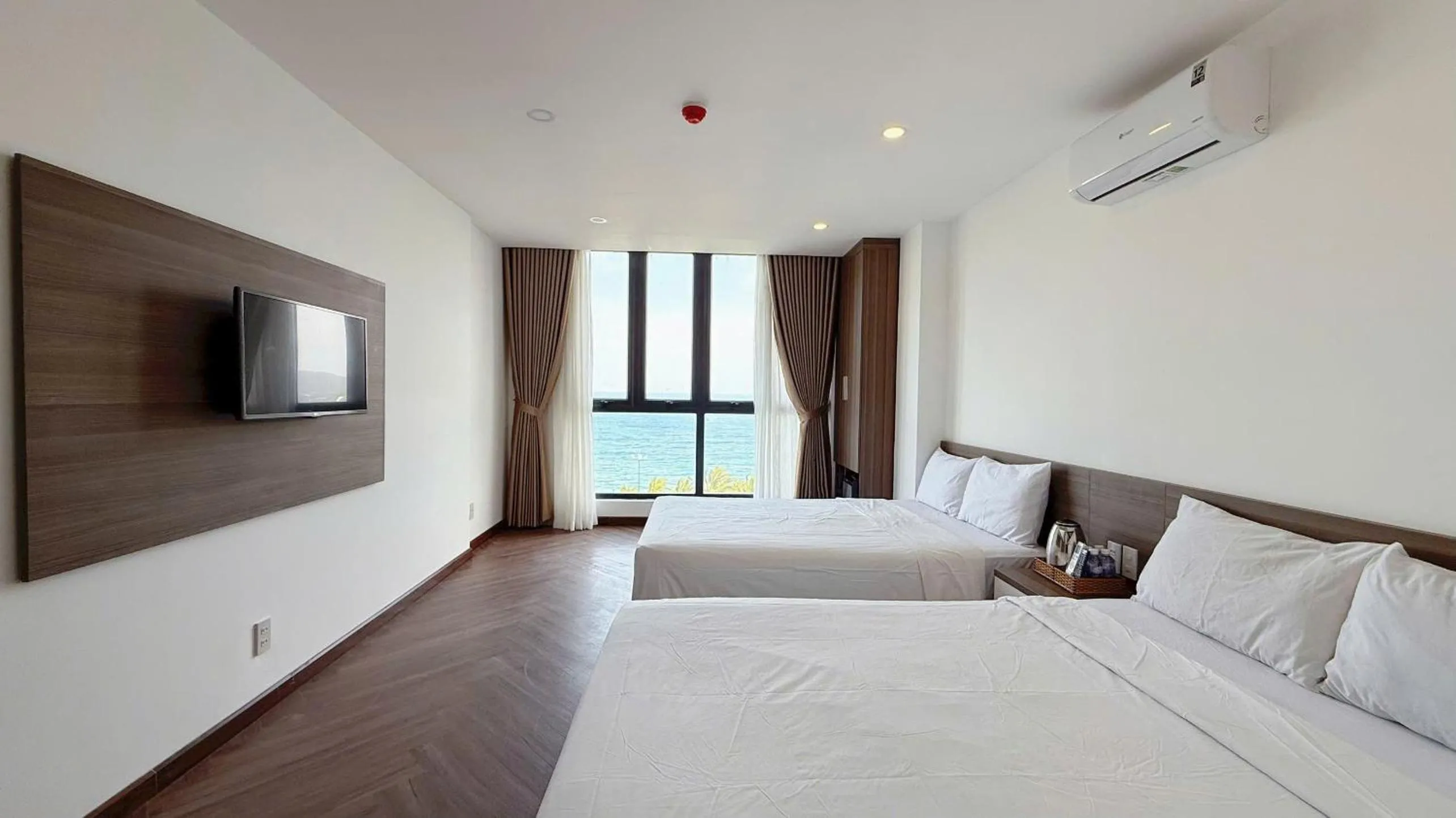 Bed in AQua Hotel & Spa