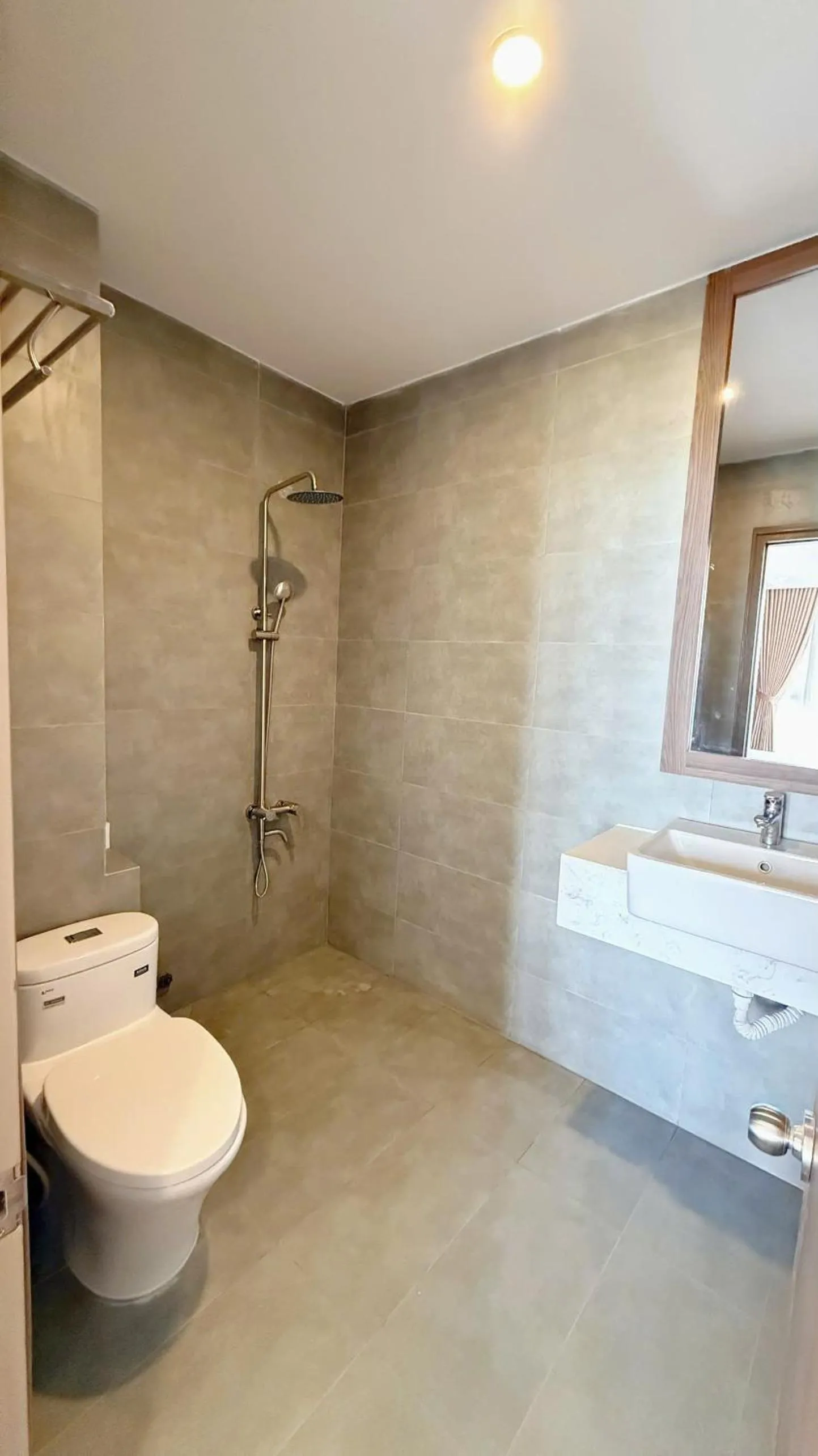Shower in AQua Hotel & Spa