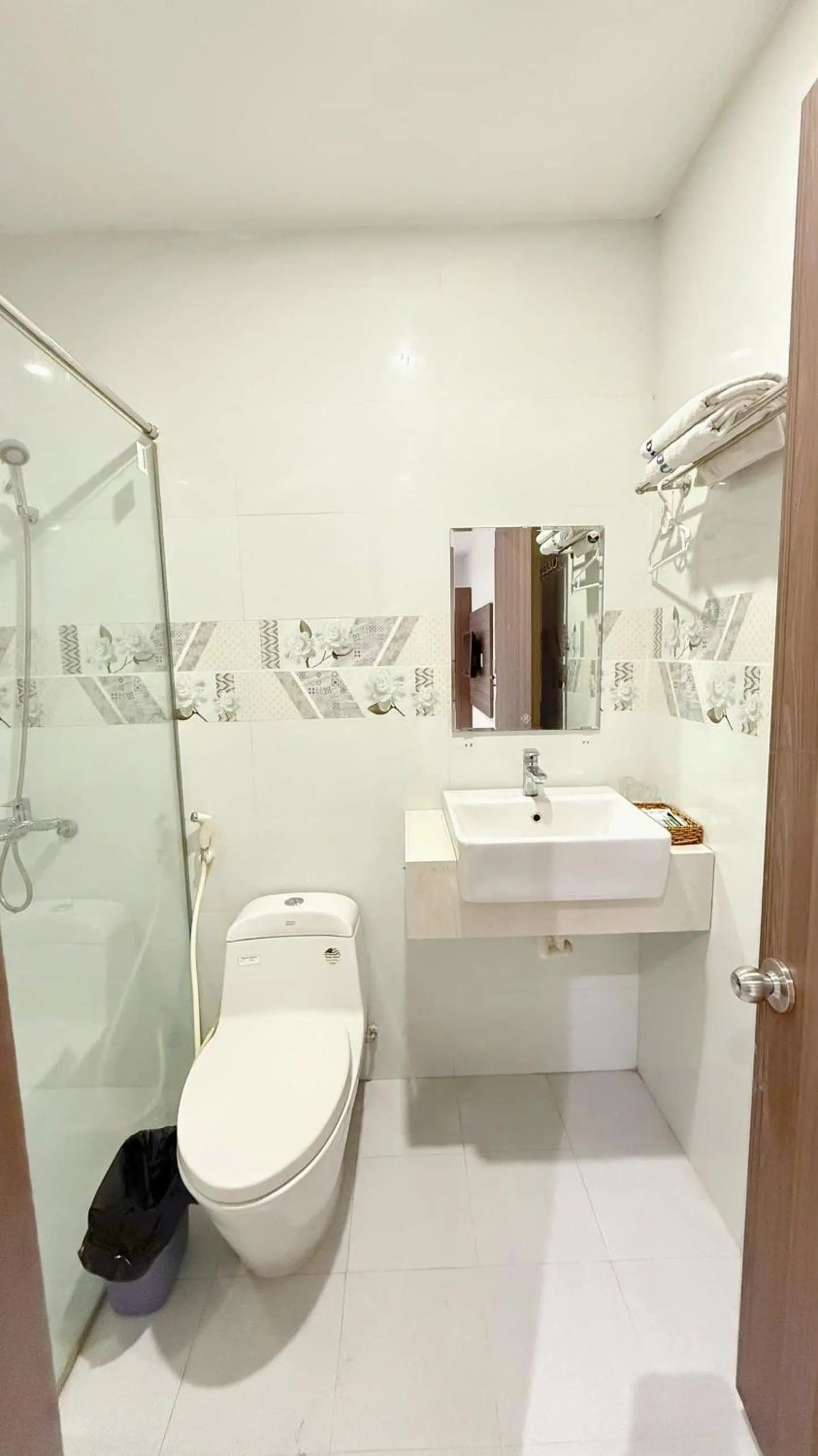 Shower in AQua Hotel & Spa