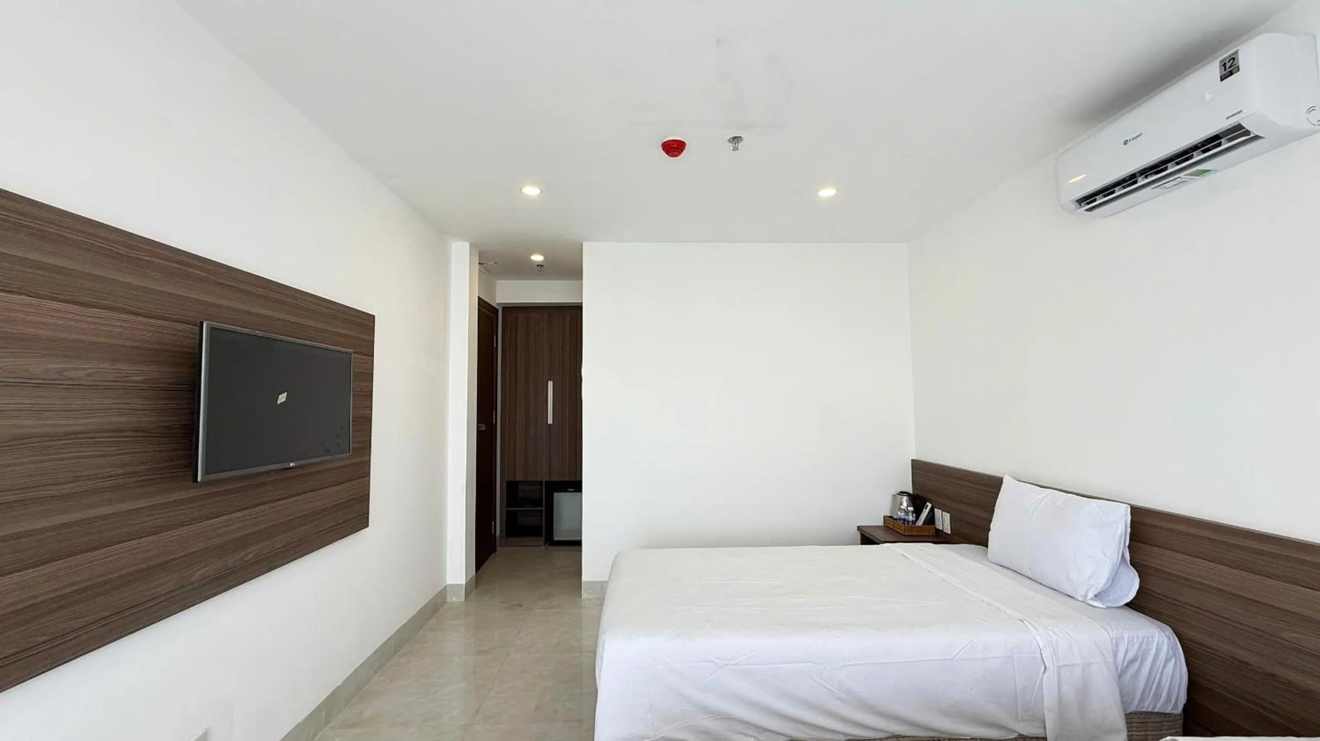 Bed in AQua Hotel & Spa