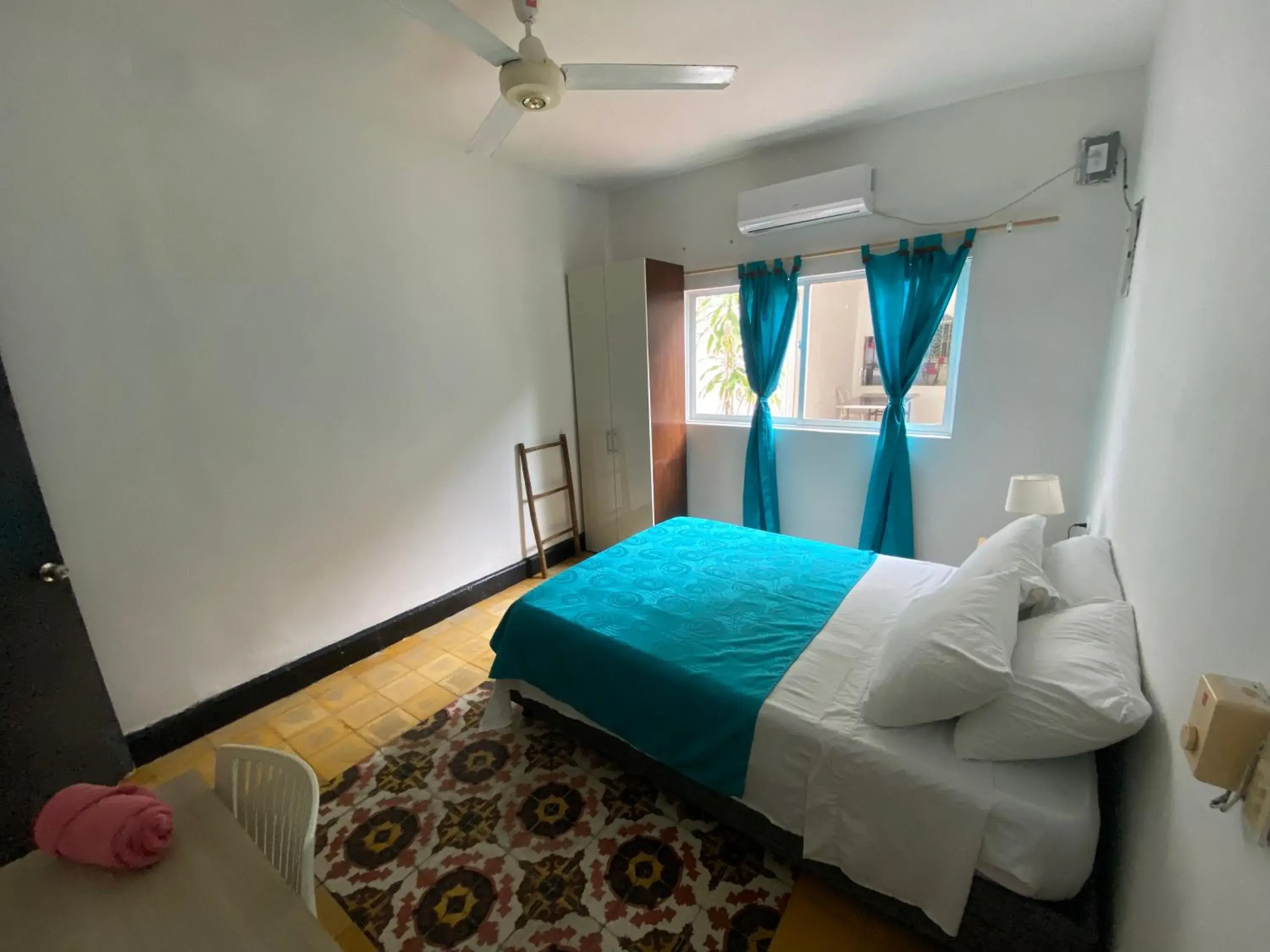 Double Room - single occupancy in Casa Bahía Colonial - Cartagena Double Room - single occupancy in Casa Bahía Colonial - Cartagena