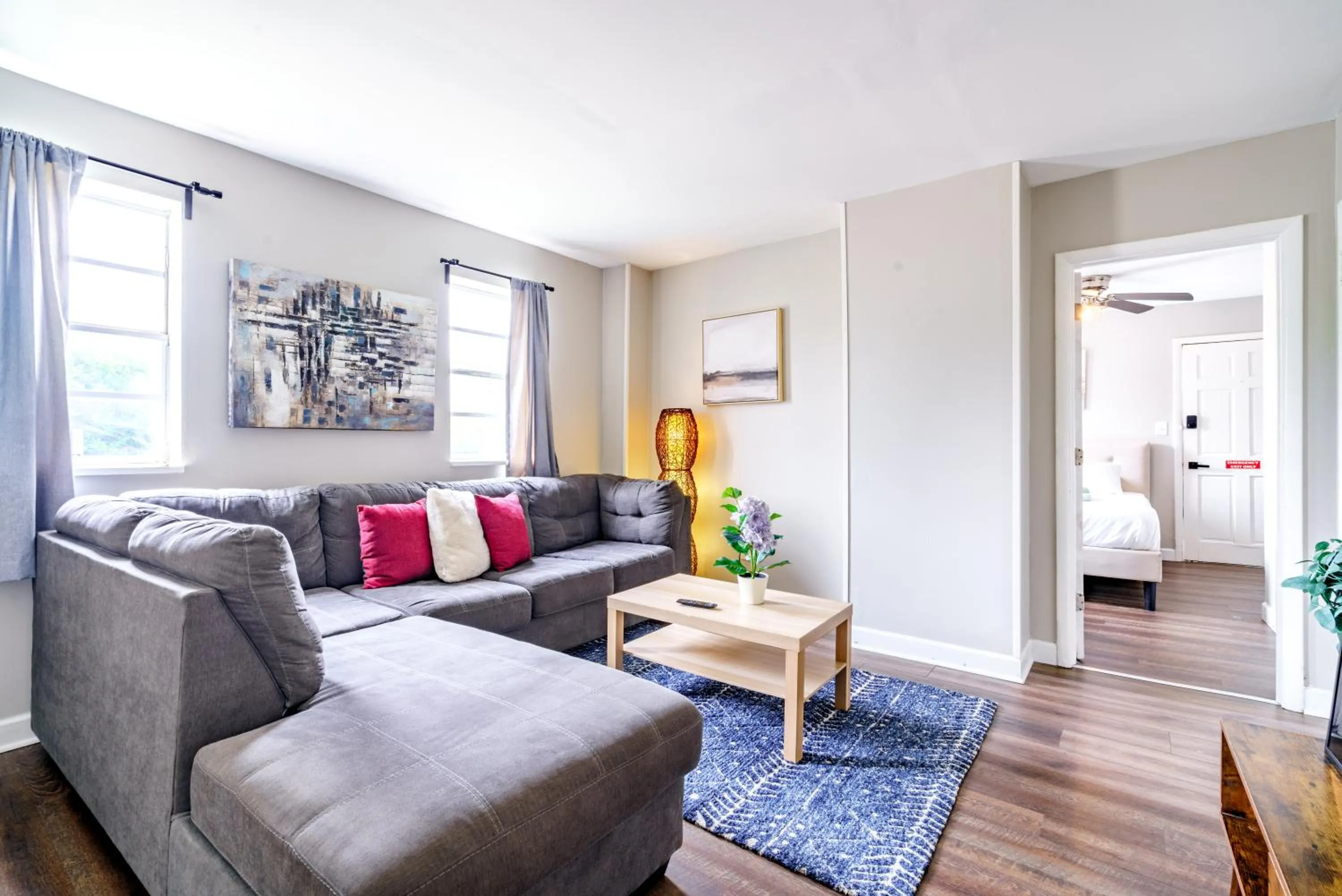 Living room in Jungle House Modern Lofts - Arena District & Short North