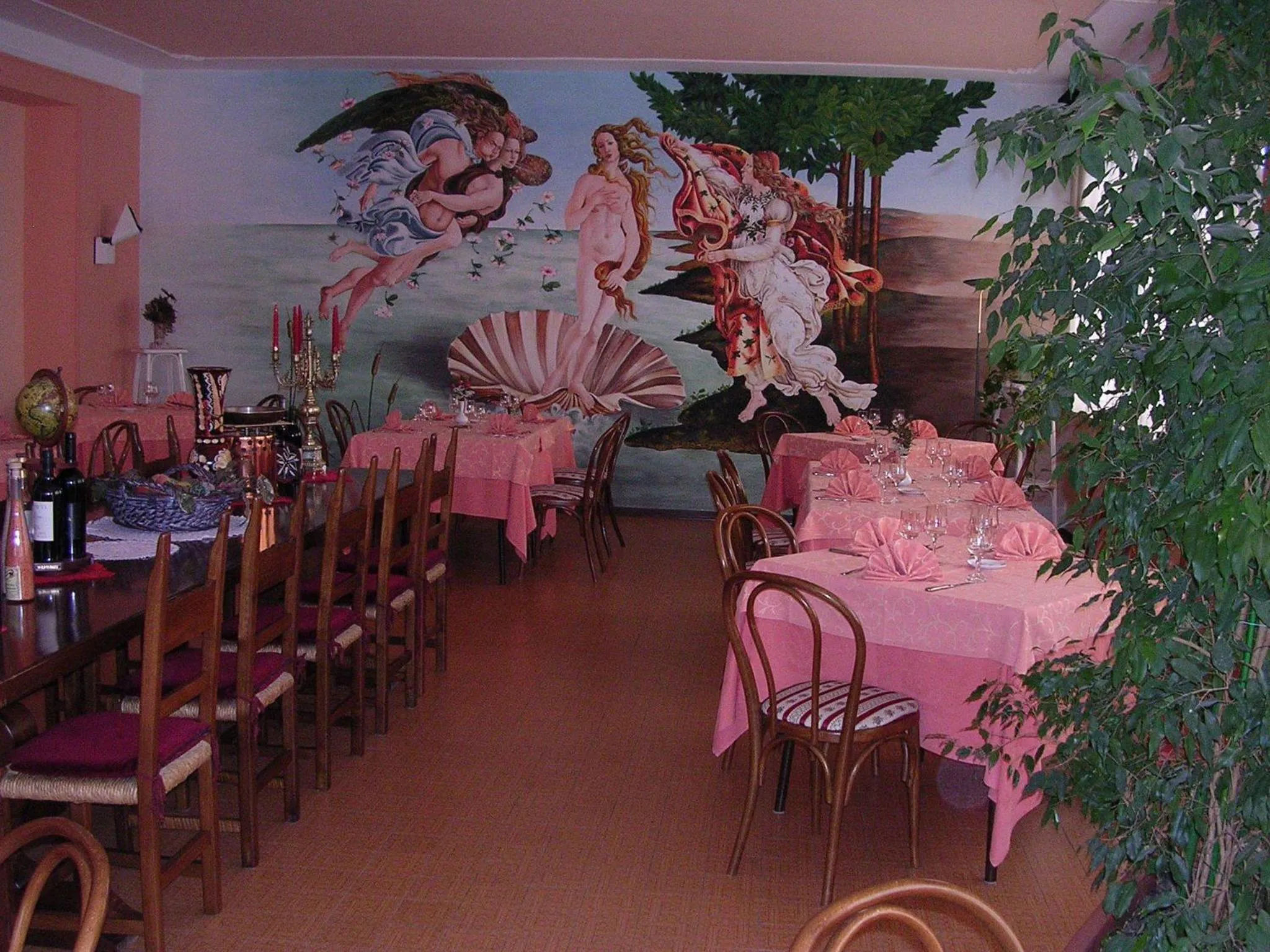 Restaurant/places to eat in Albergo Tenda Verde
