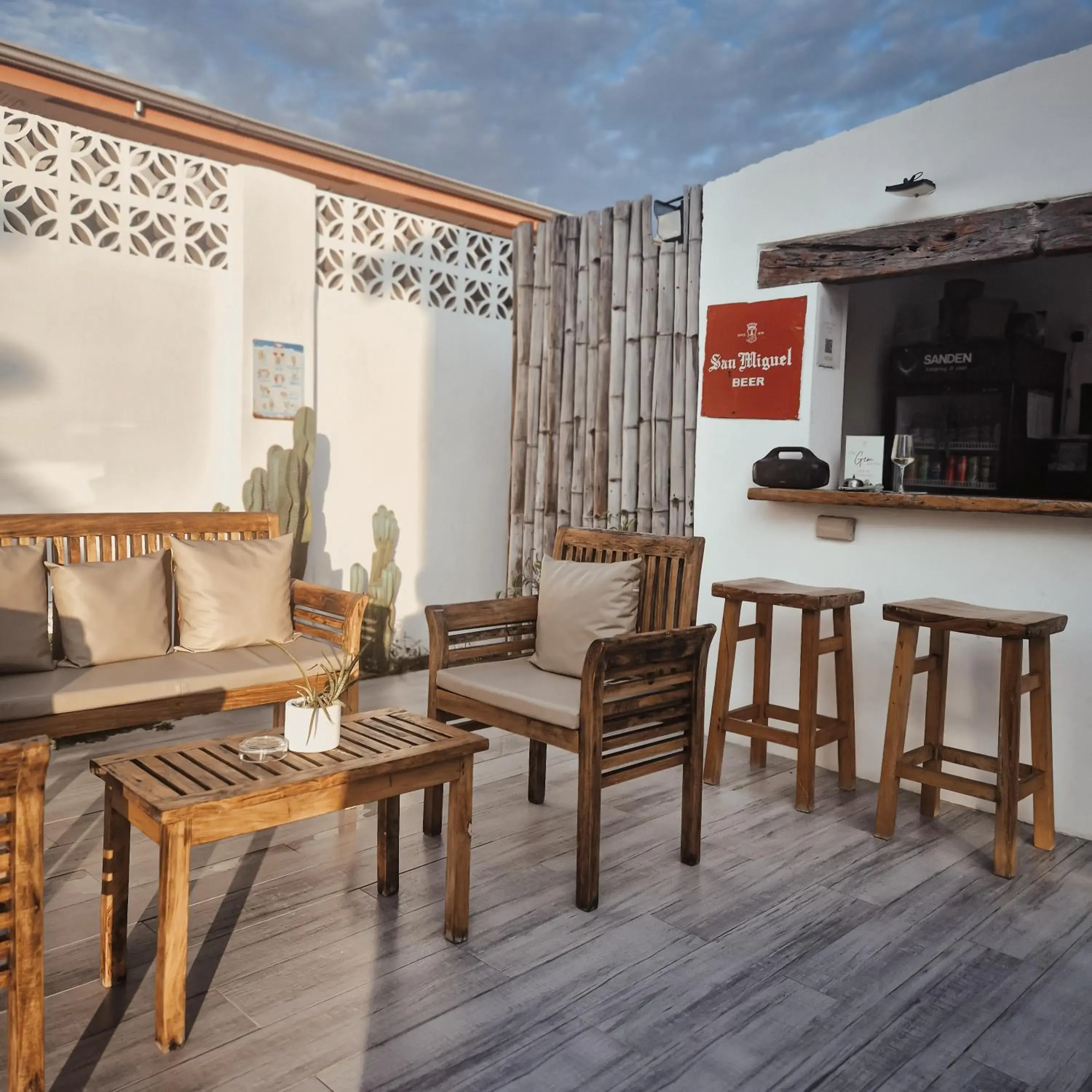 Lounge or bar in 148 Guesthouse and Resort Lounge or bar in 148 Guesthouse and Resort