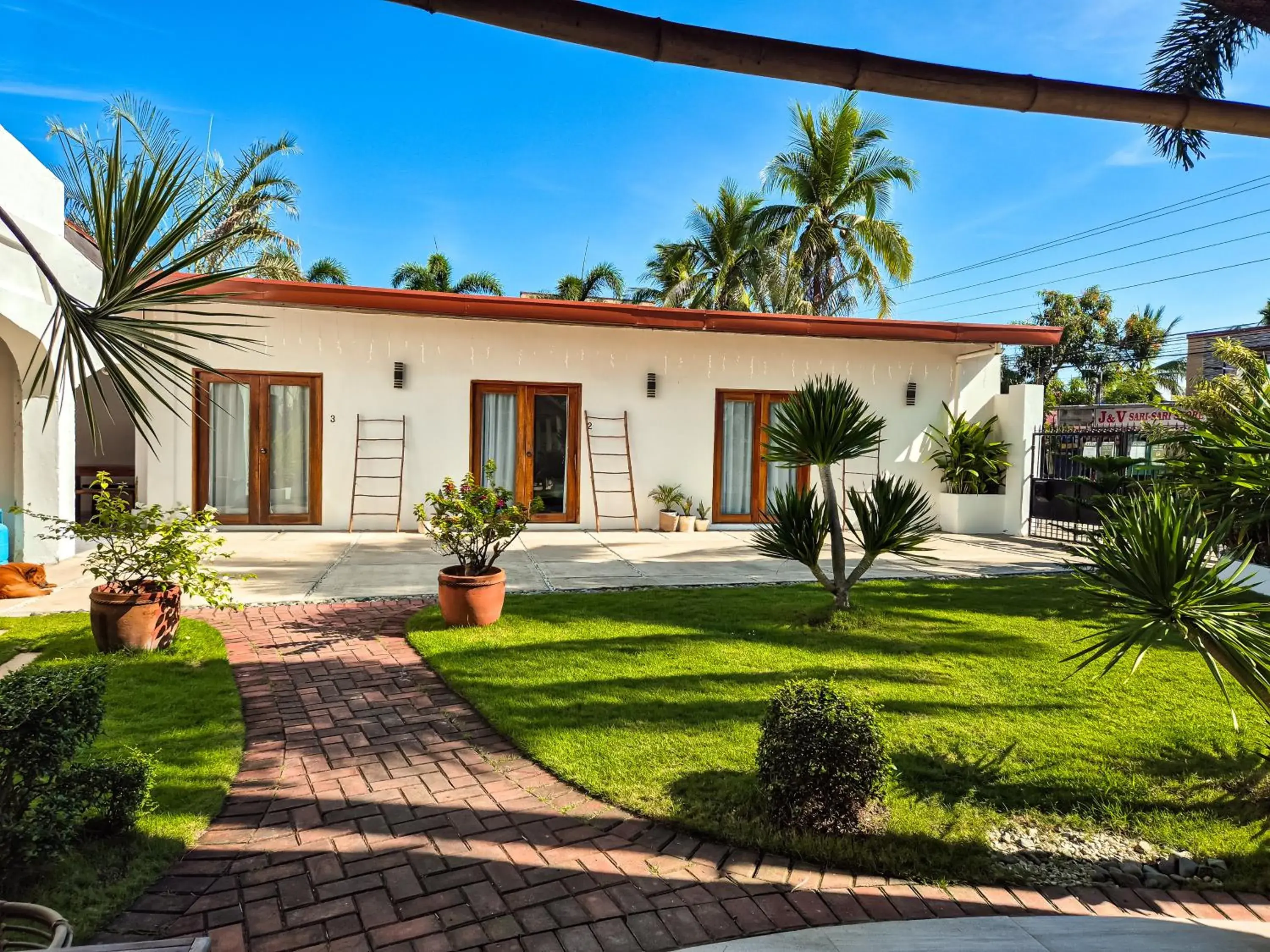 Facade/entrance in 148 Guesthouse and Resort Facade/entrance in 148 Guesthouse and Resort