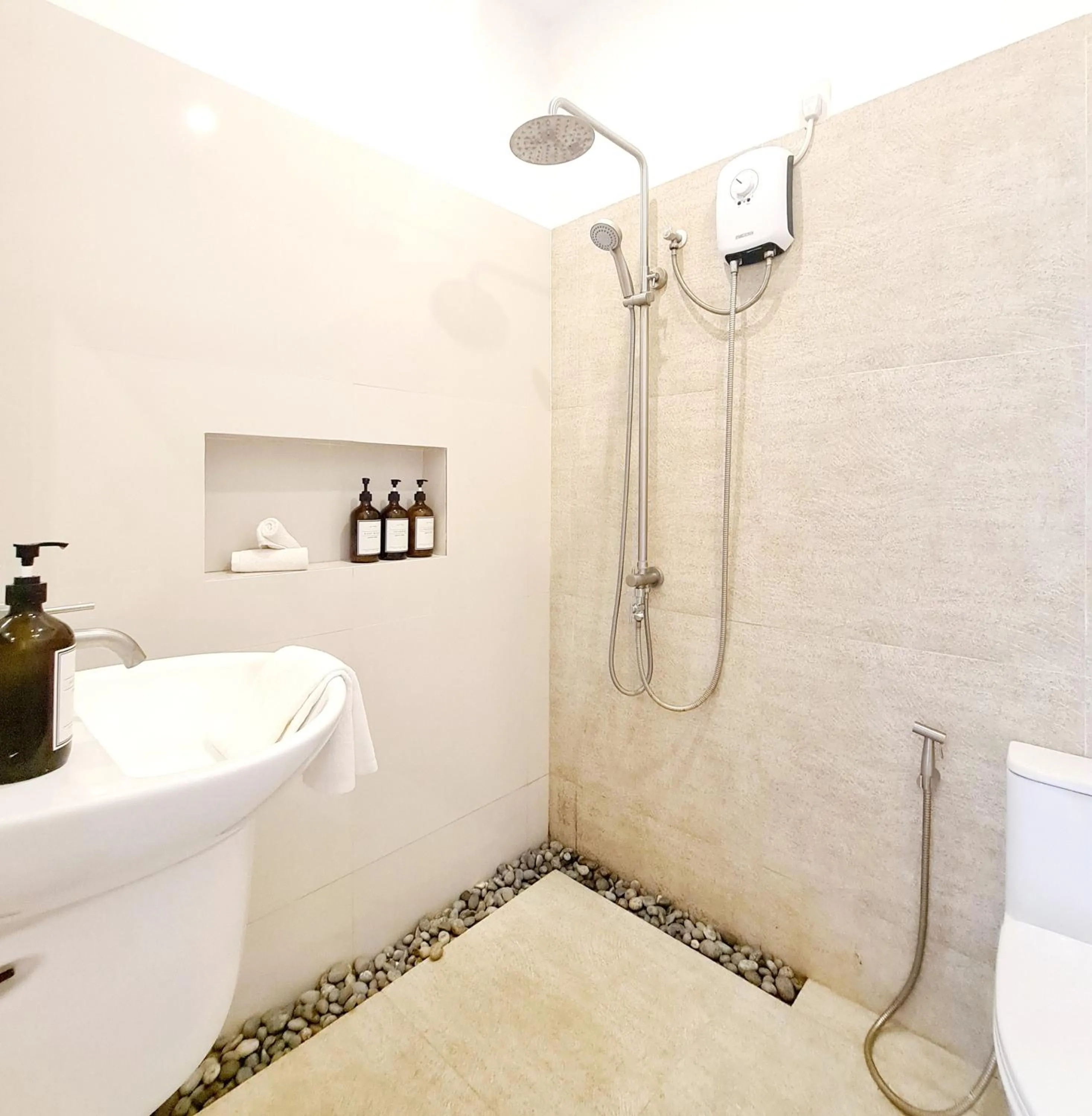 Bathroom in 148 Guesthouse and Resort