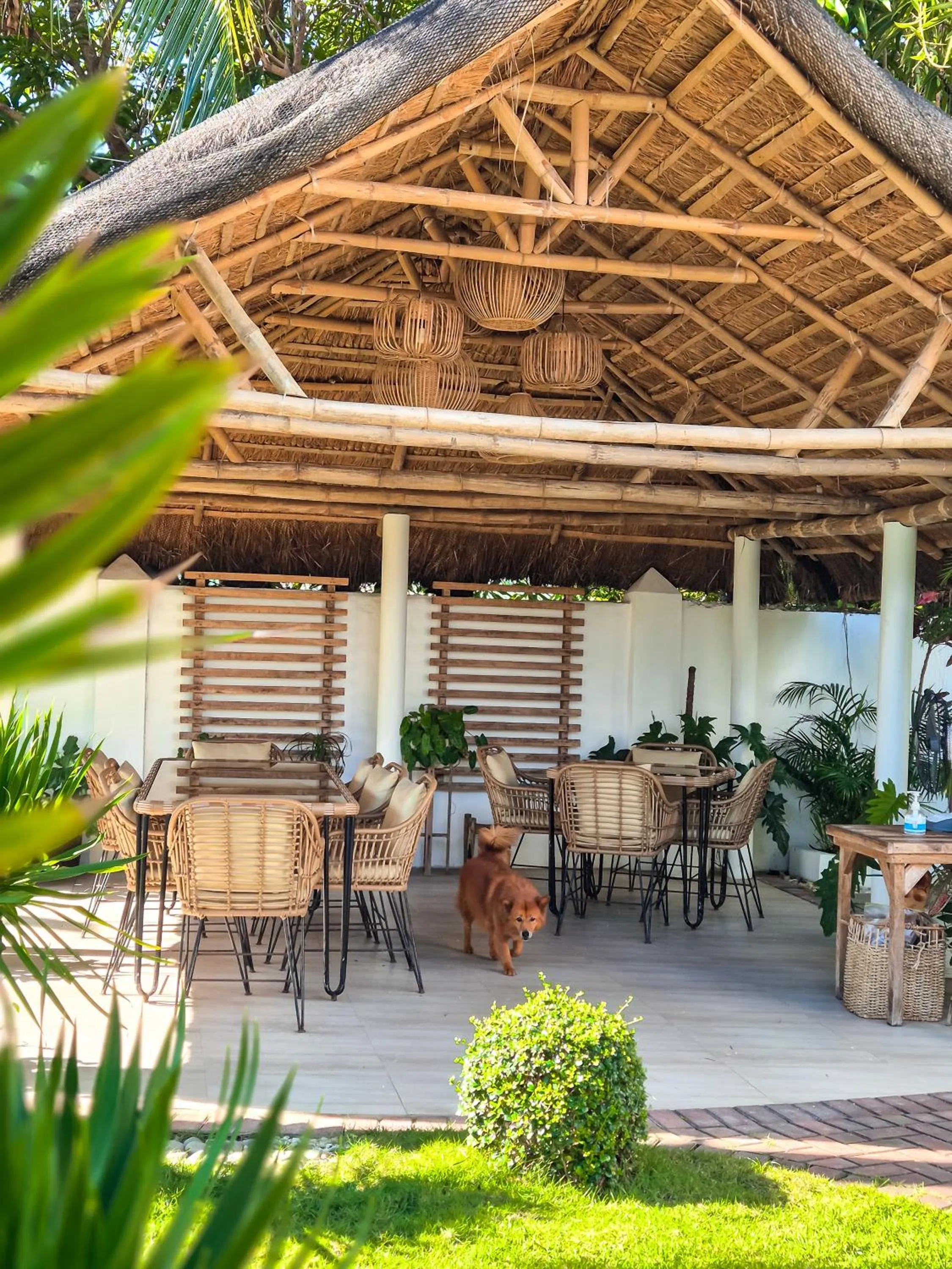 Restaurant/places to eat in 148 Guesthouse and Resort