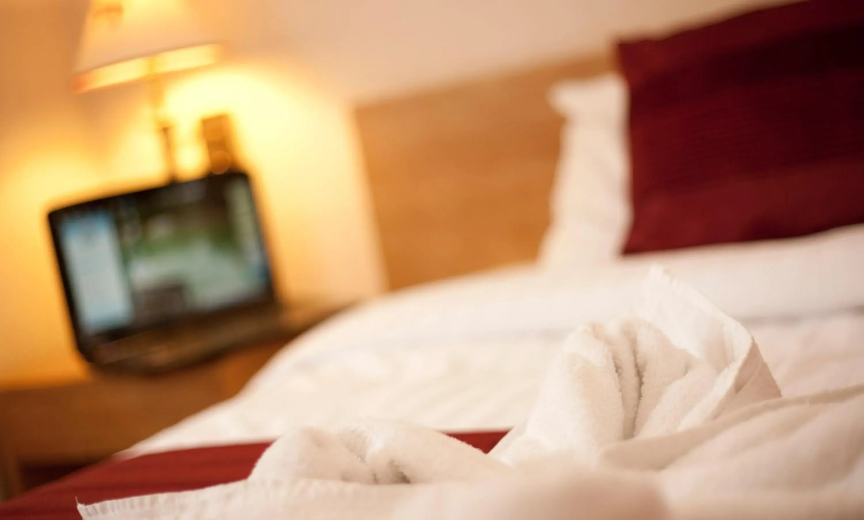 Decorative detail, Bed in Denewood Hotel Decorative detail, Bed in Denewood Hotel