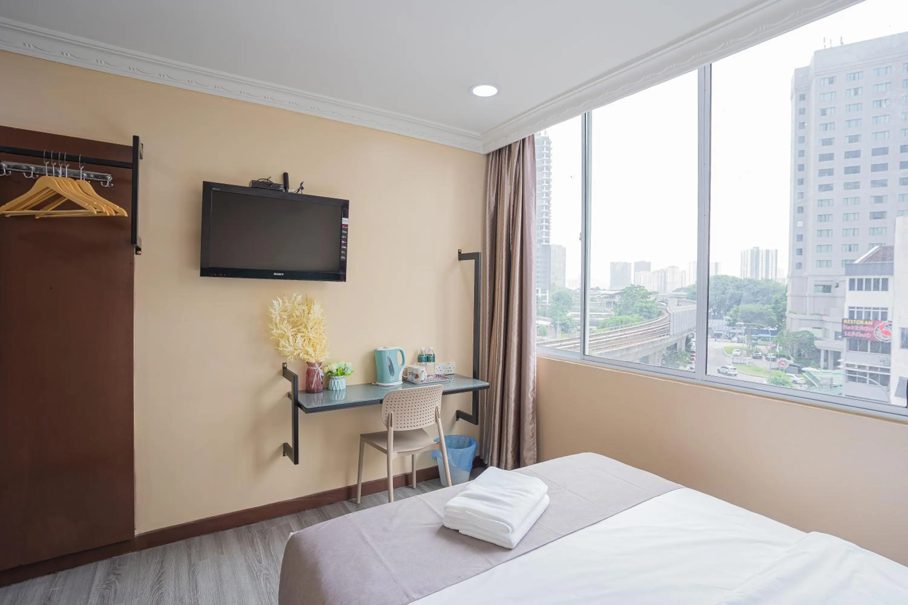 Bed in Hotel 28 Titiwangsa