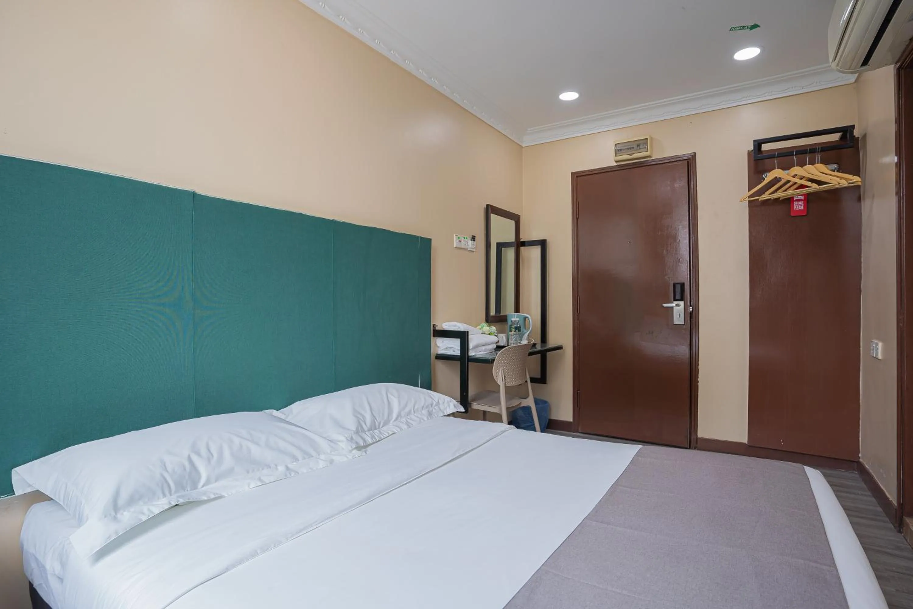 Bed in Hotel 28 Titiwangsa