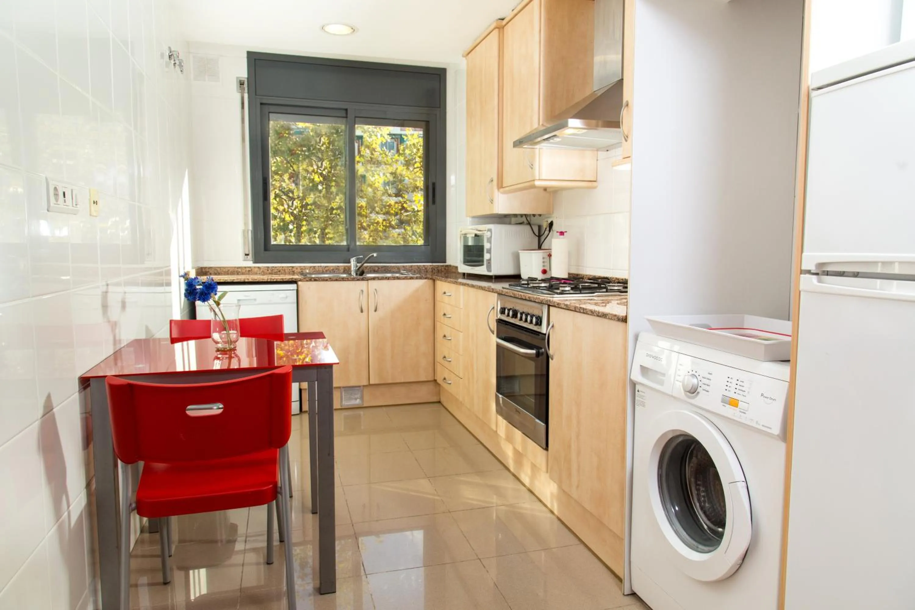 Kitchen or kitchenette in New & Sunny Apartment