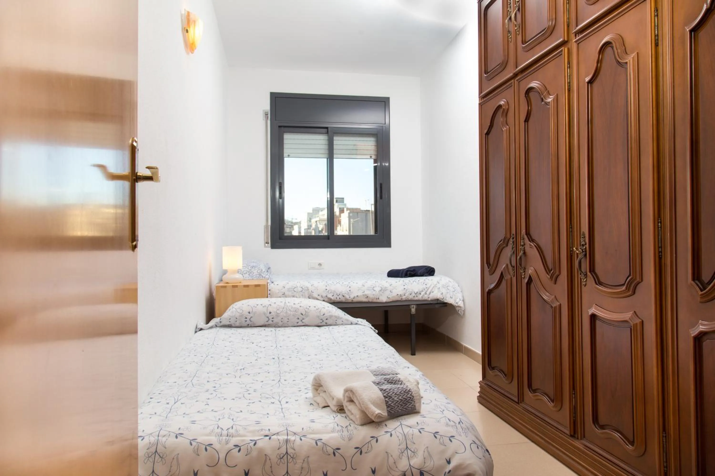 Bed in New & Sunny Apartment