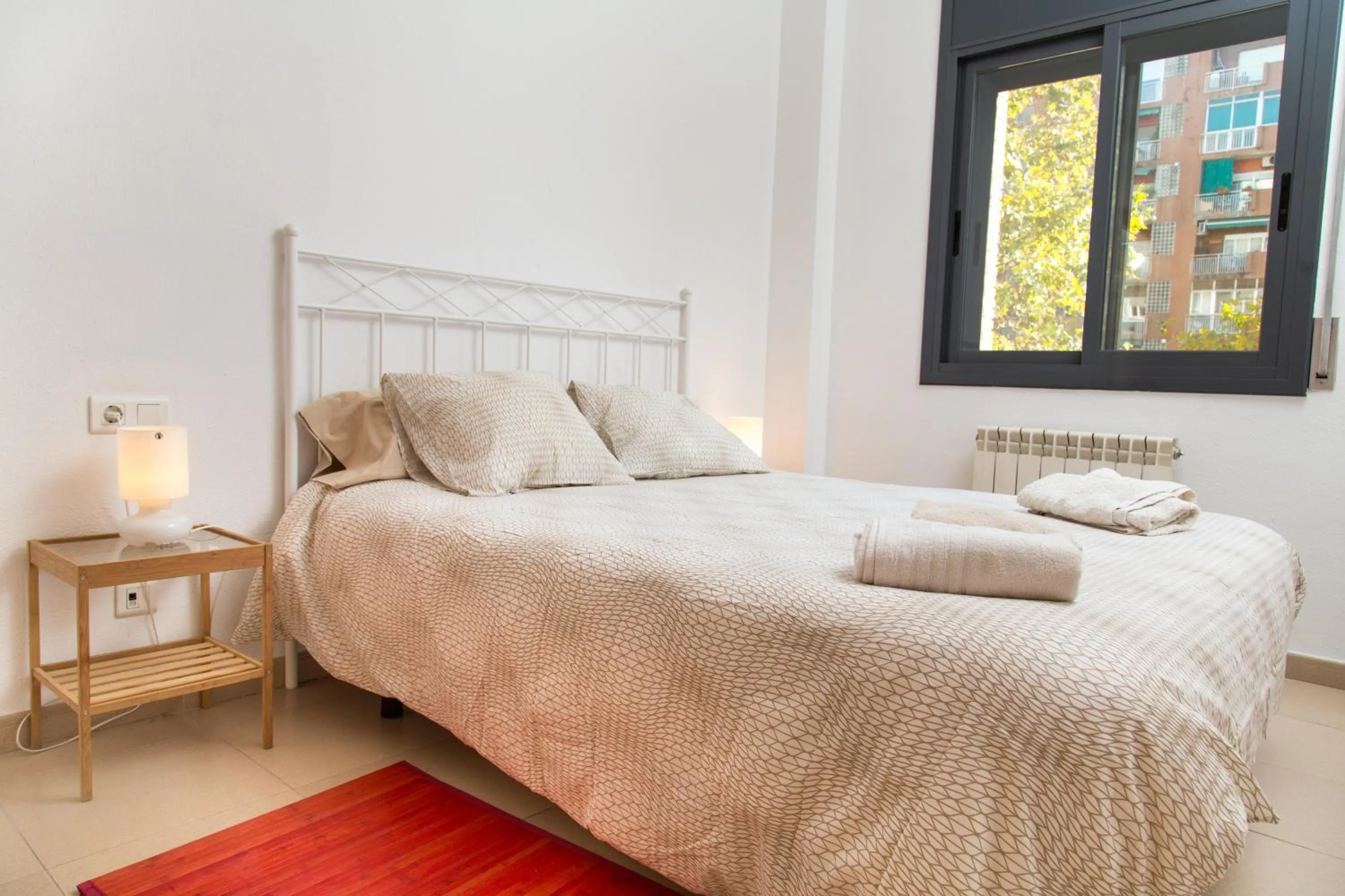 Bed in New & Sunny Apartment