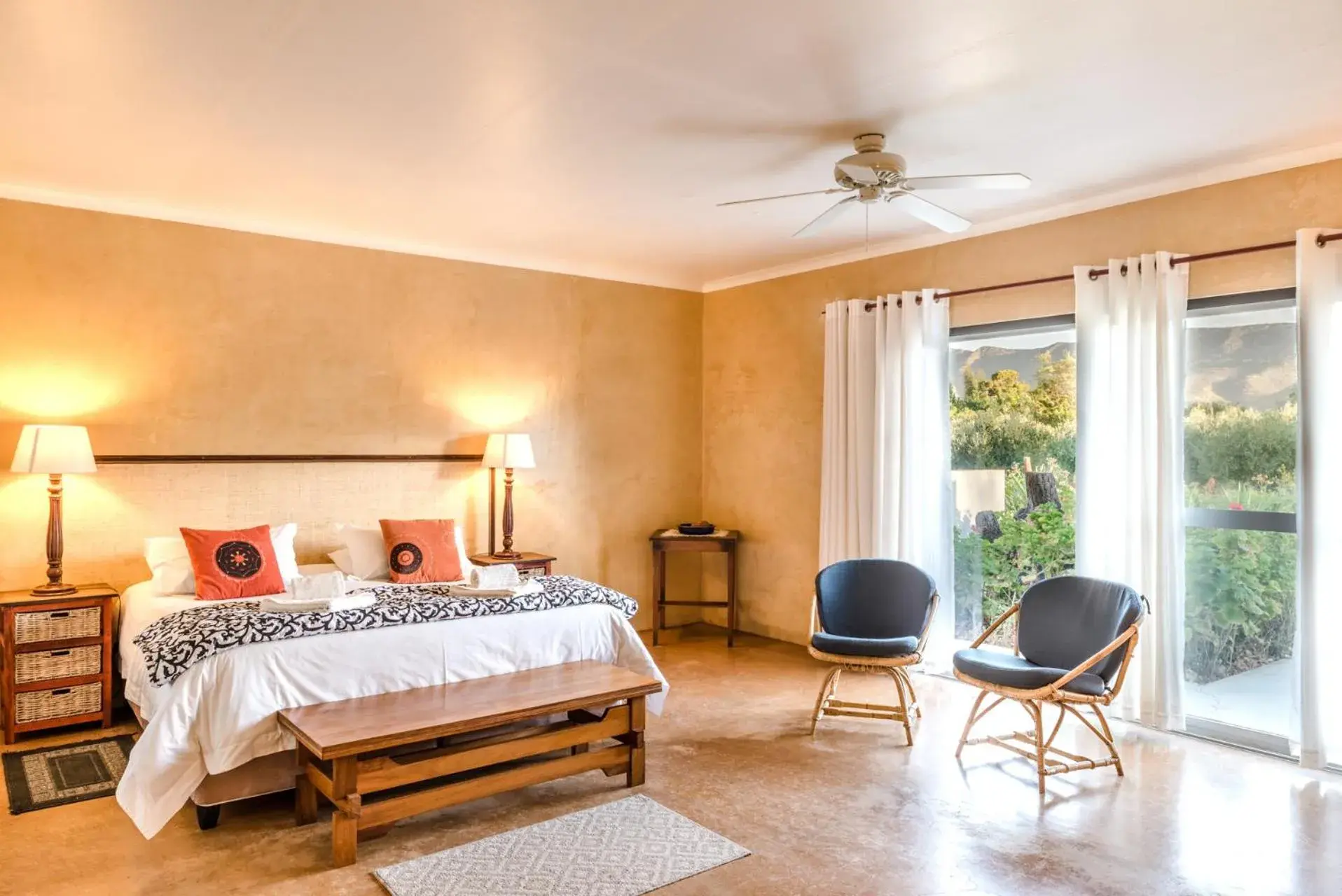 Deluxe King Suite in Karoo Lodge Deluxe King Suite in Karoo Lodge