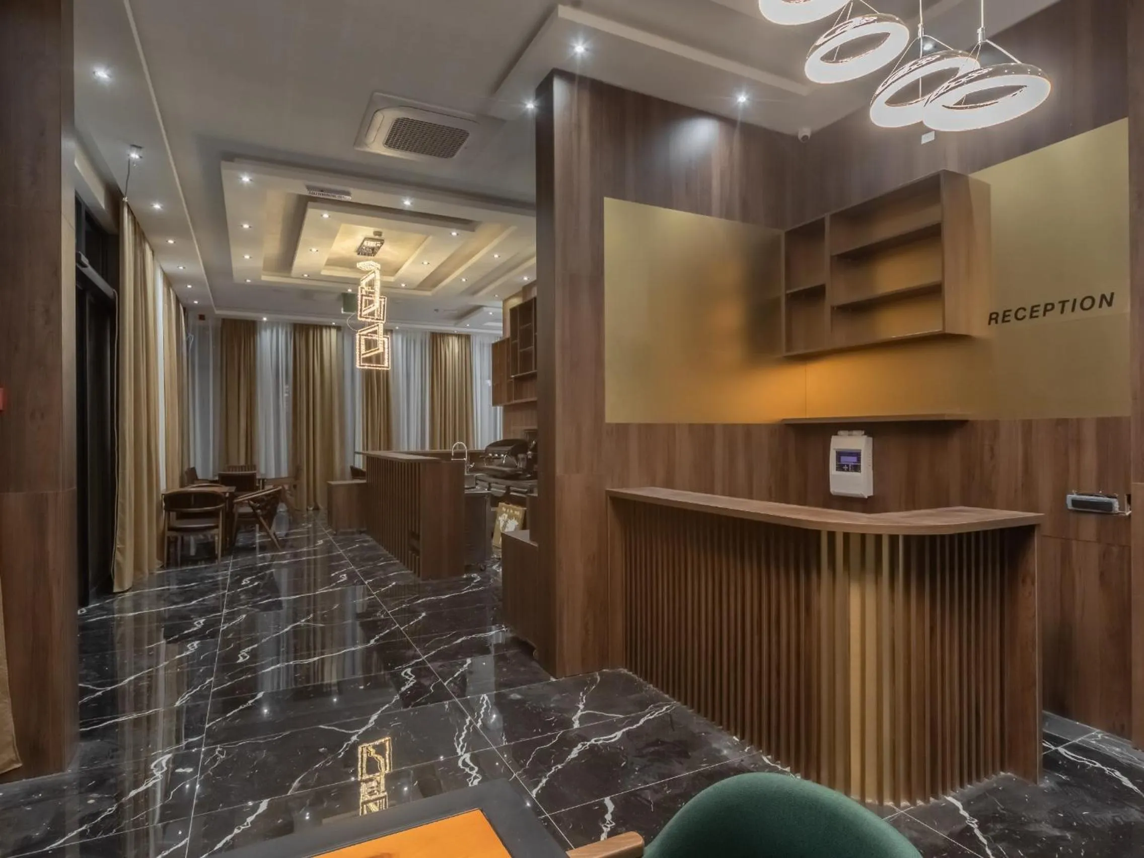 Property building in Hotel Diman