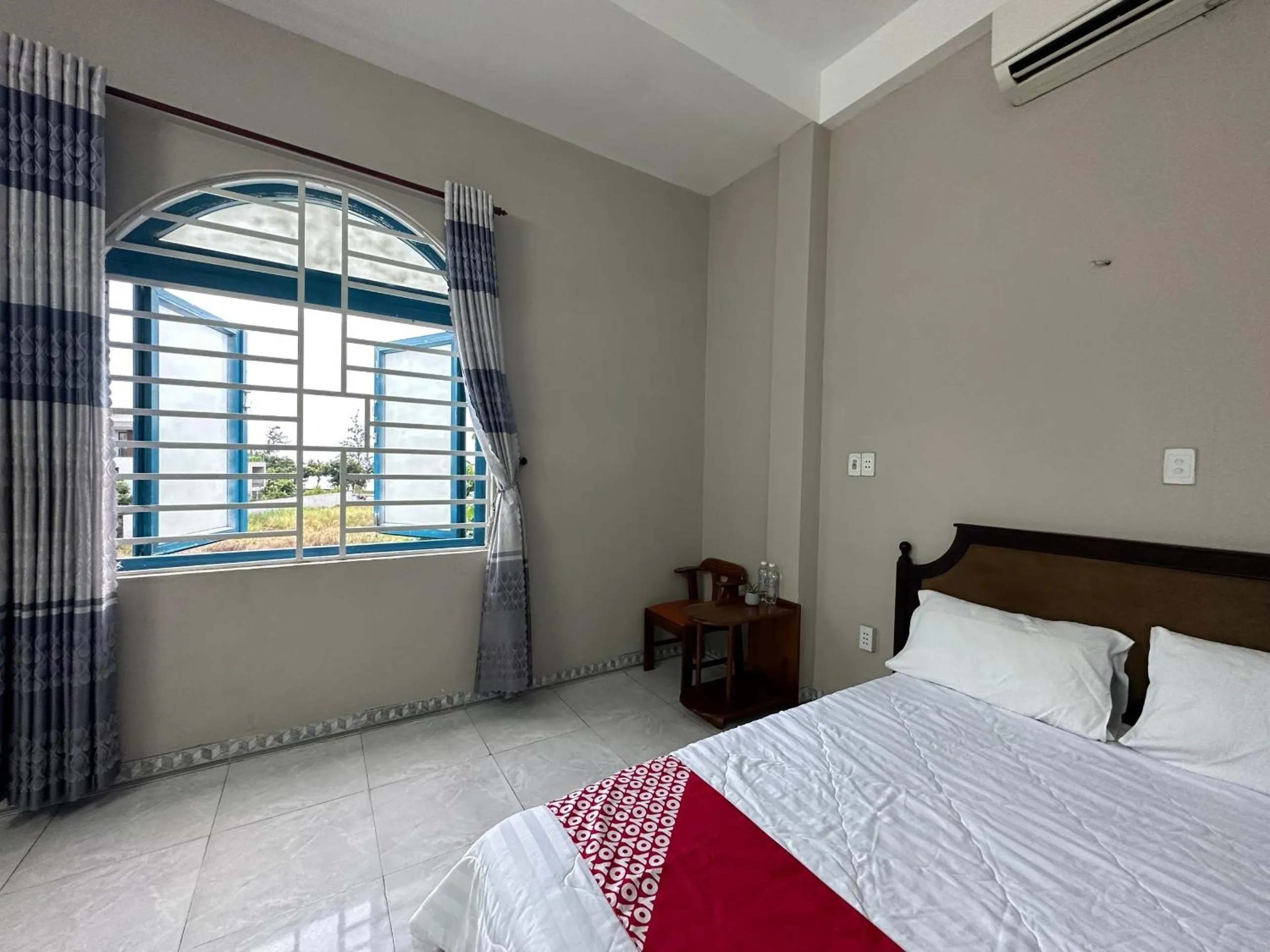 Bedroom, Bed in OYO 1187 Suoi Da Motel