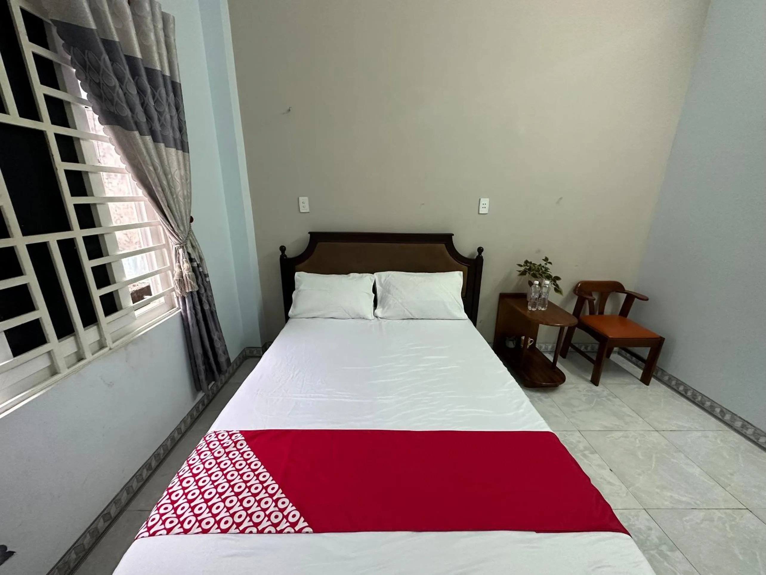 Bedroom, Bed in OYO 1187 Suoi Da Motel