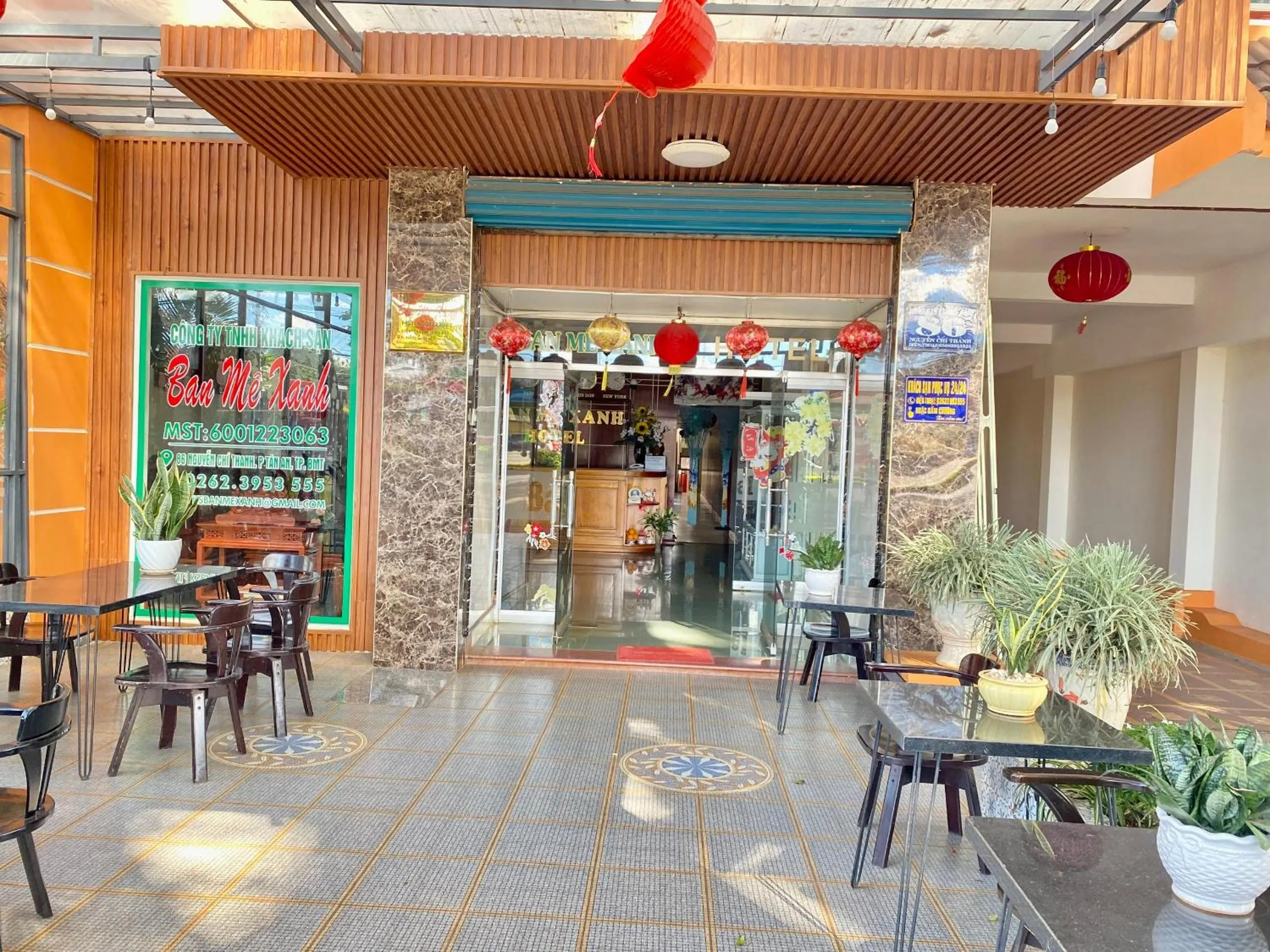 Property building in Khách sạn Ban Mê Xanh (Ban Me Xanh Hotel)