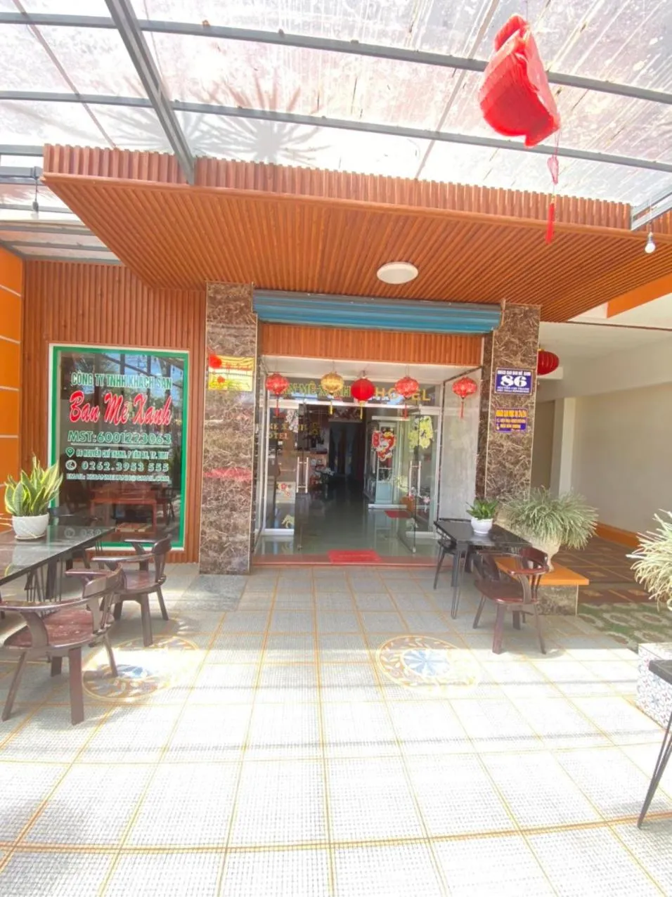 Day in Khách sạn Ban Mê Xanh (Ban Me Xanh Hotel)