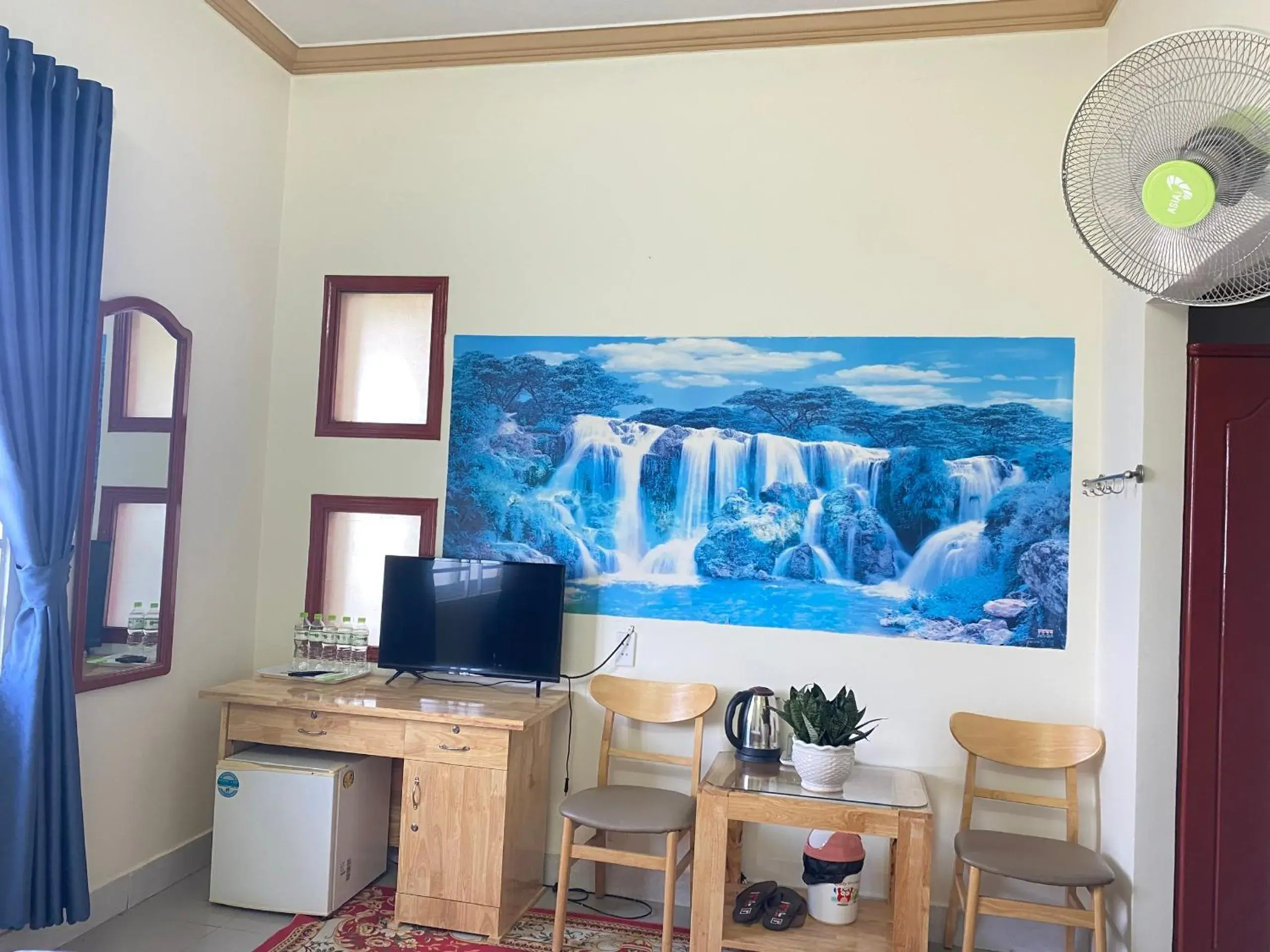 TV and multimedia in Khách sạn Ban Mê Xanh (Ban Me Xanh Hotel) TV and multimedia in Khách sạn Ban Mê Xanh (Ban Me Xanh Hotel)