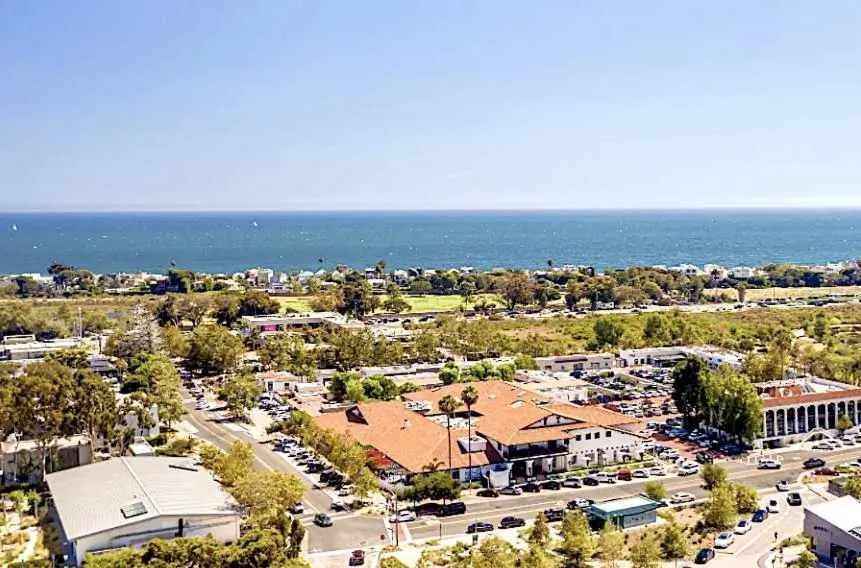 Downtown Culver City New Designer Lux 1 Bedroom