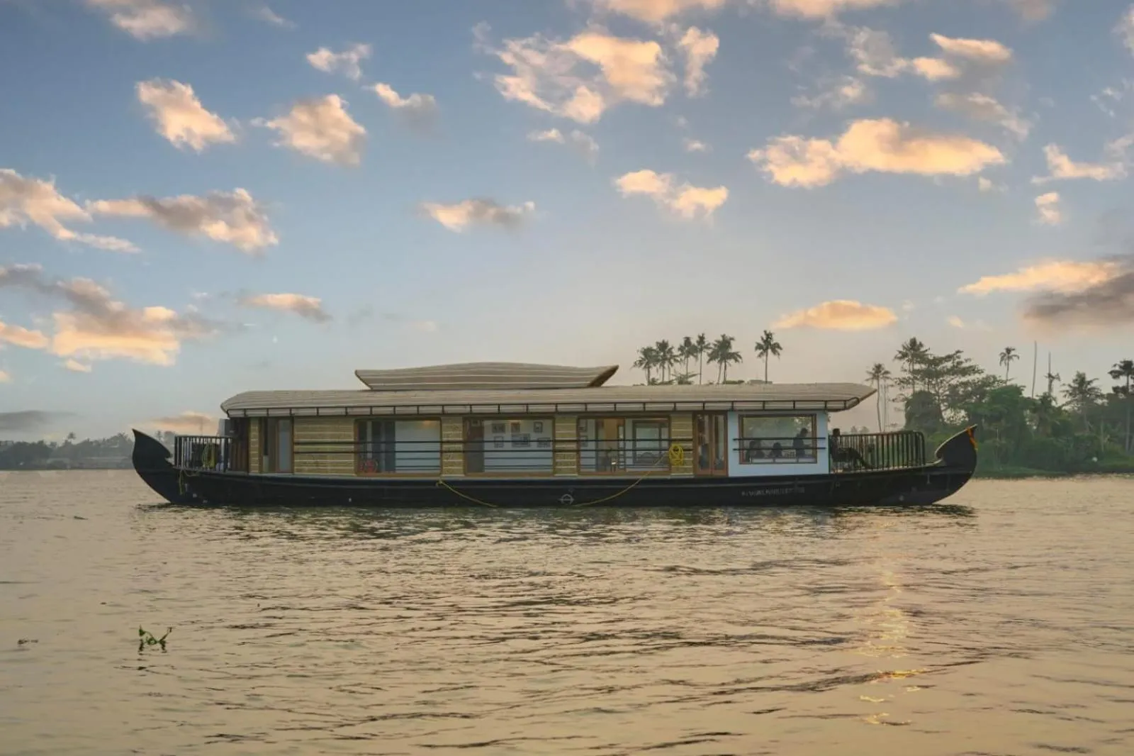 Lake view in Venice Premium Houseboats Alleppey