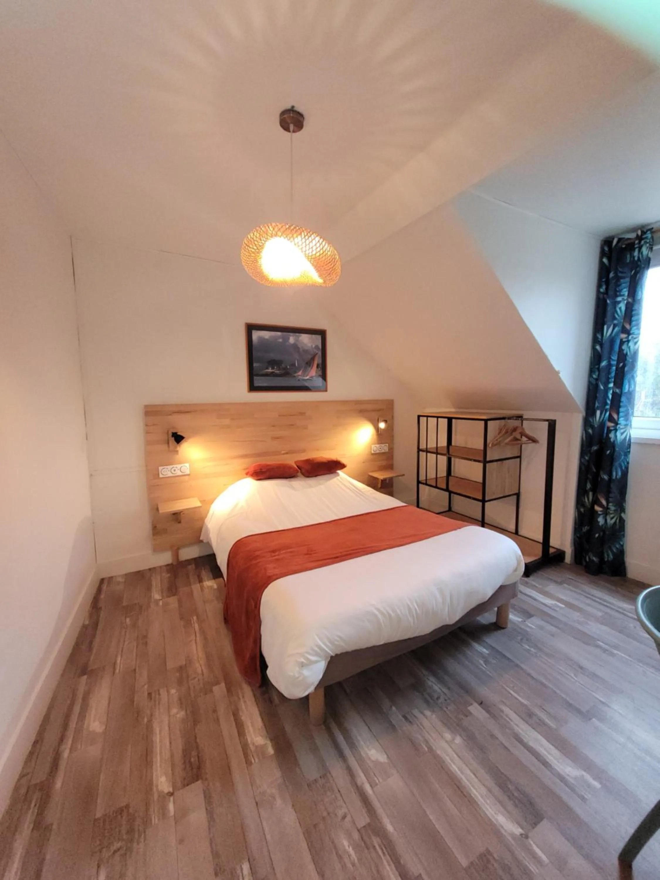 Bed in Le petit Montmartre