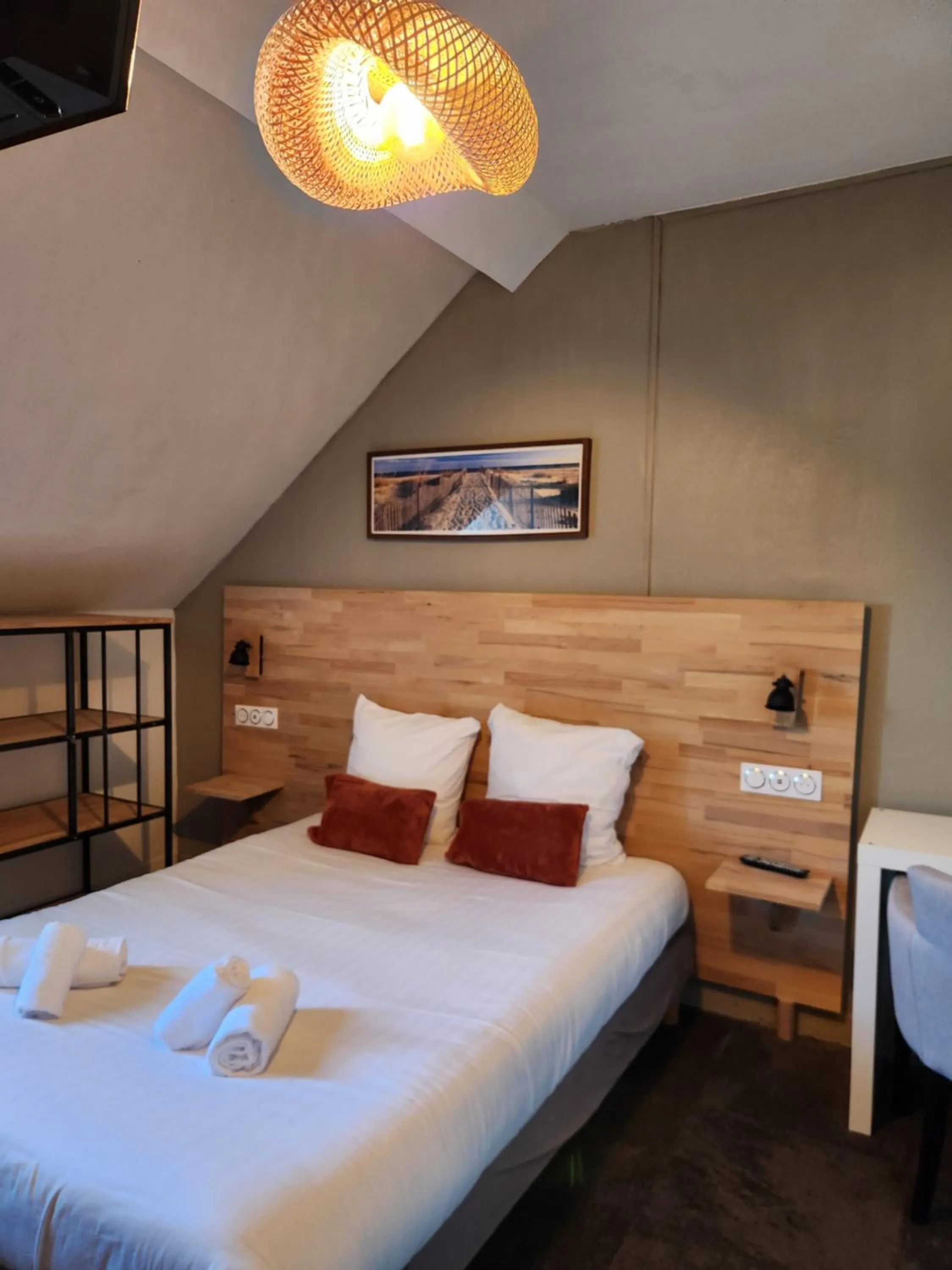 Bed in Le petit Montmartre