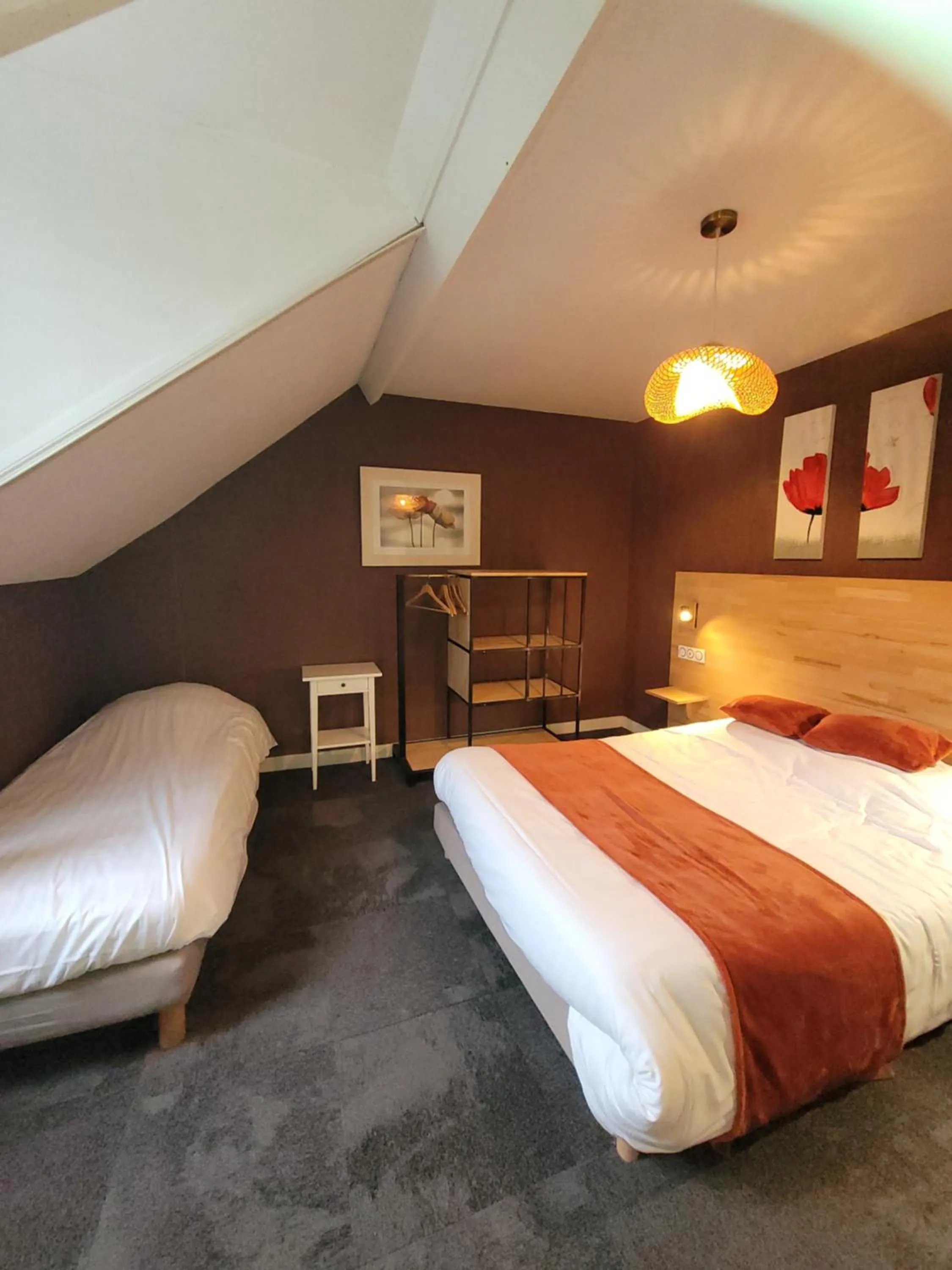 Bed in Le petit Montmartre