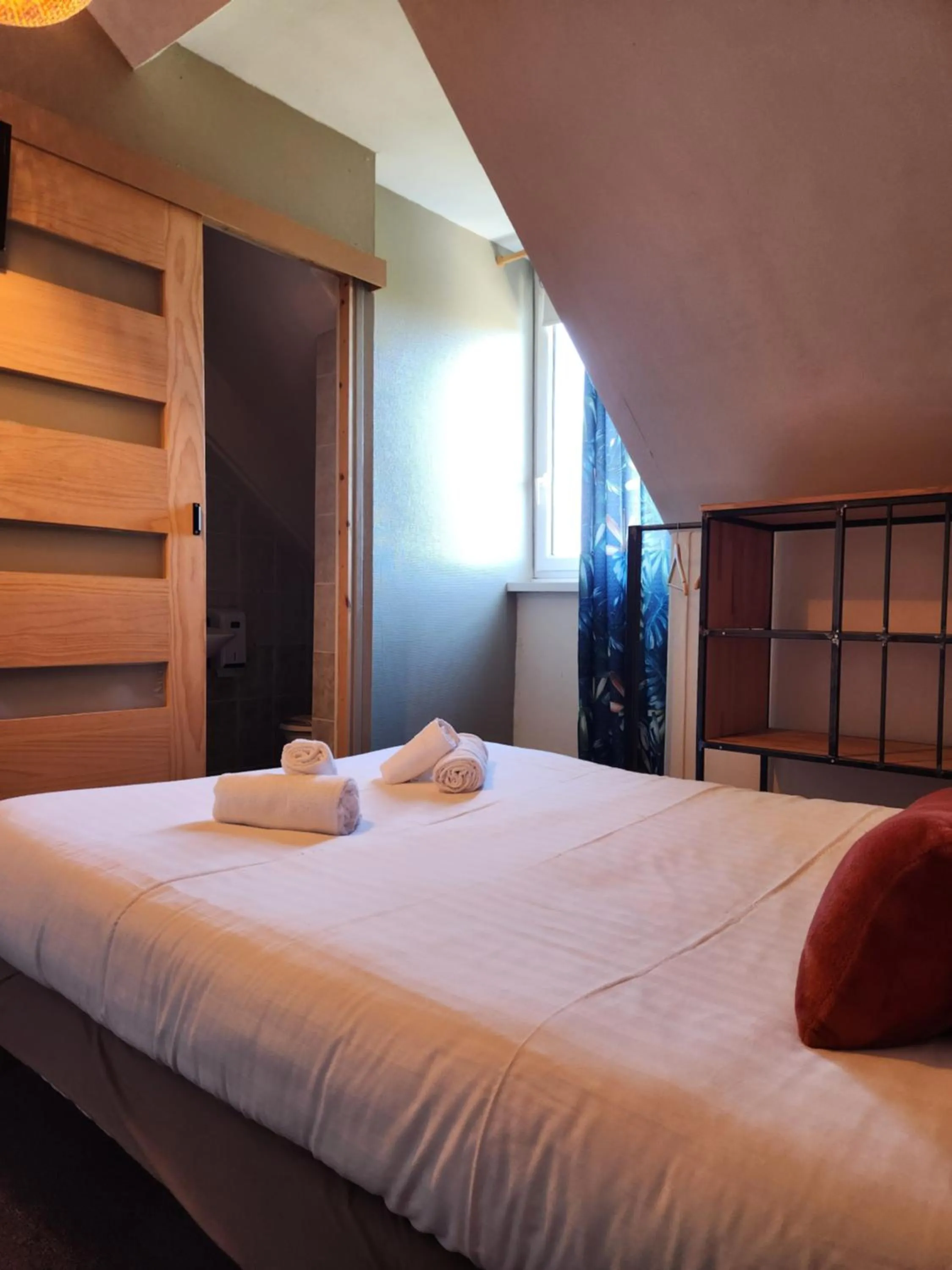 Bed in Le petit Montmartre