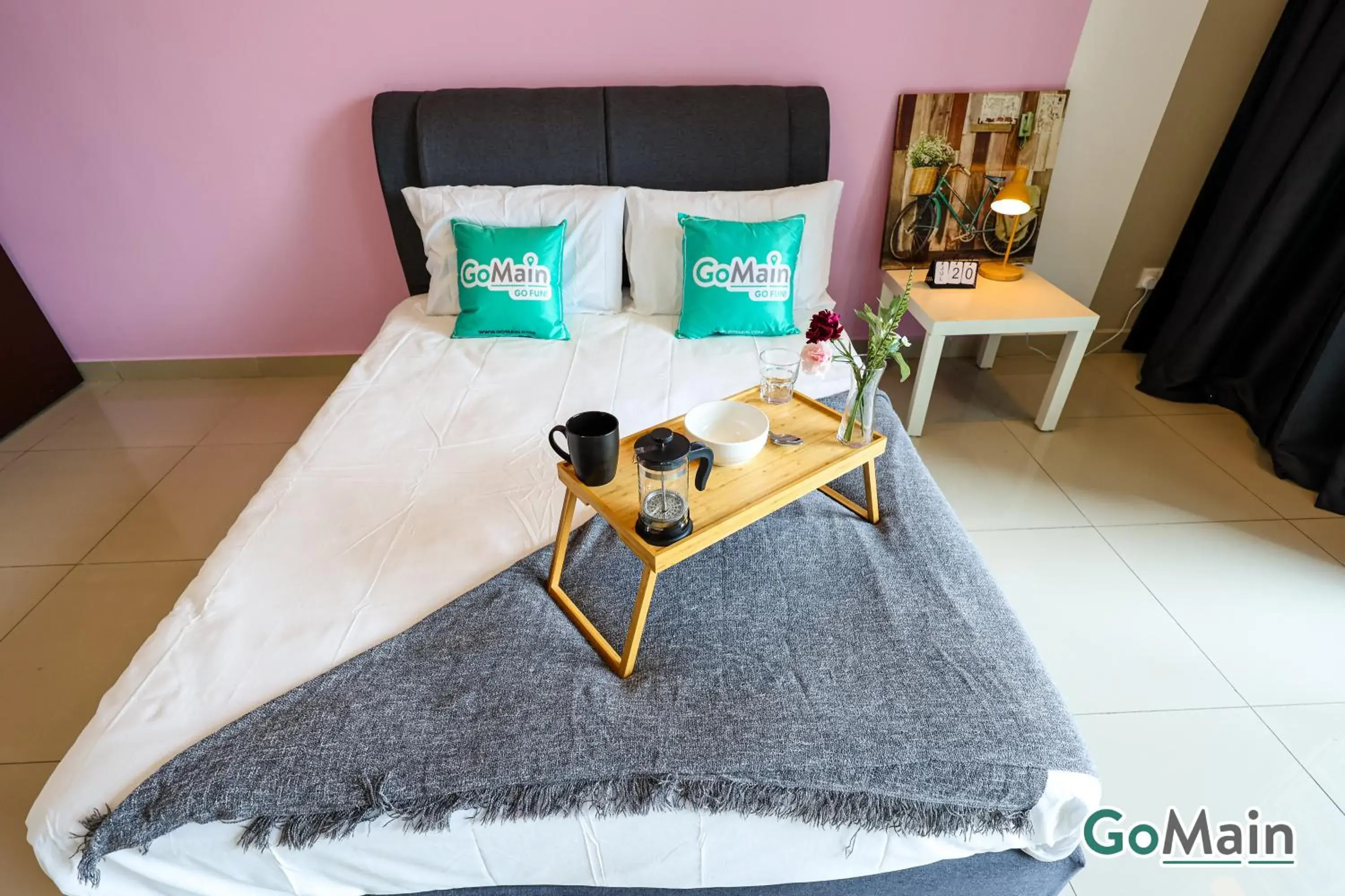 Bed in Trefoil Setia Alam by GO-MAIN - Next to Mall & SCCC Bed in Trefoil Setia Alam by GO-MAIN - Next to Mall & SCCC