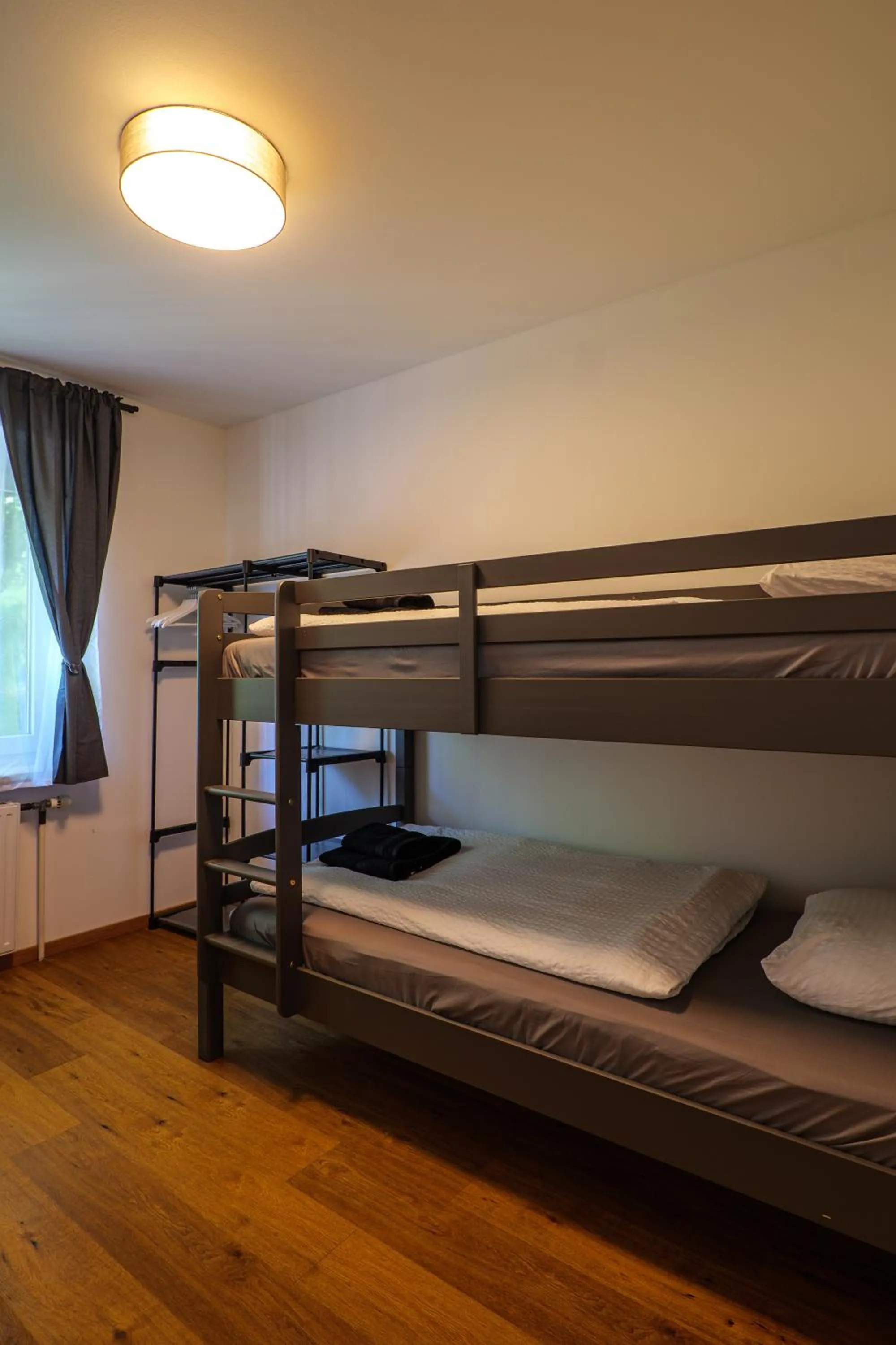 Bed in Flataid Gästehaus Graschi - Steinbergstraße